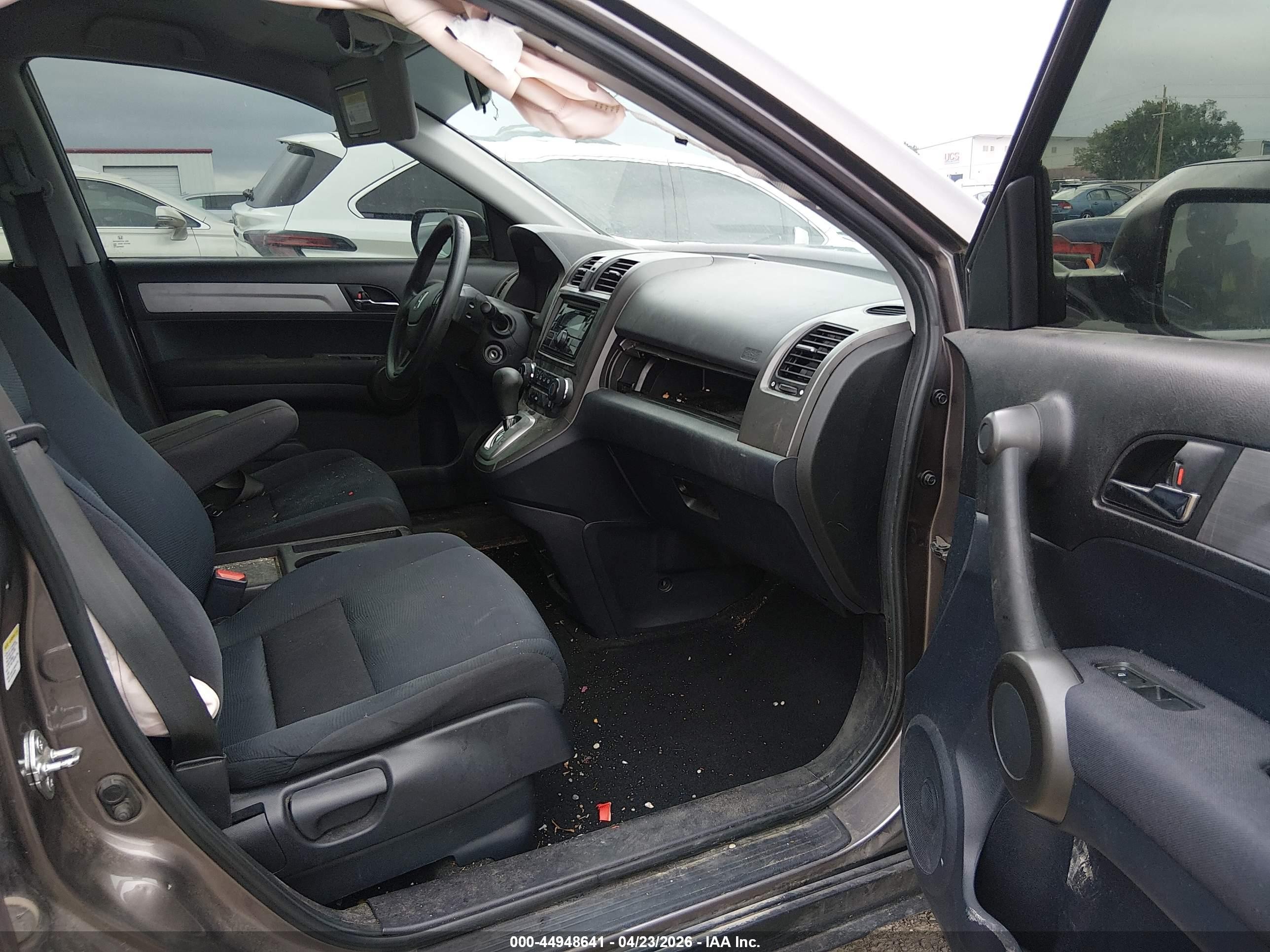 2011 Honda Cr-v Lx Серый vin: 5J6RE4H36BL043915