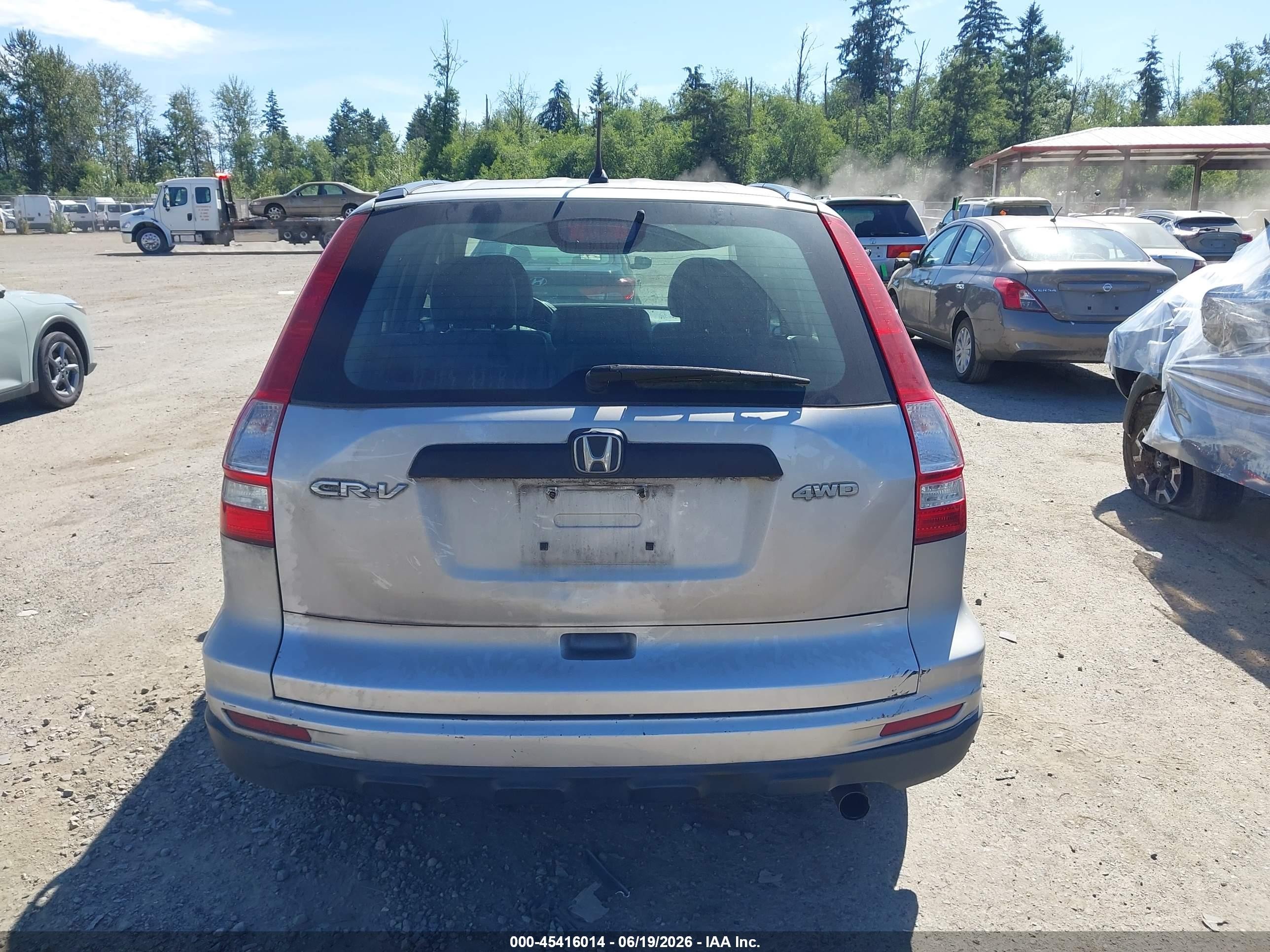 2011 Honda Cr-v Lx Silver vin: 5J6RE4H36BL079555