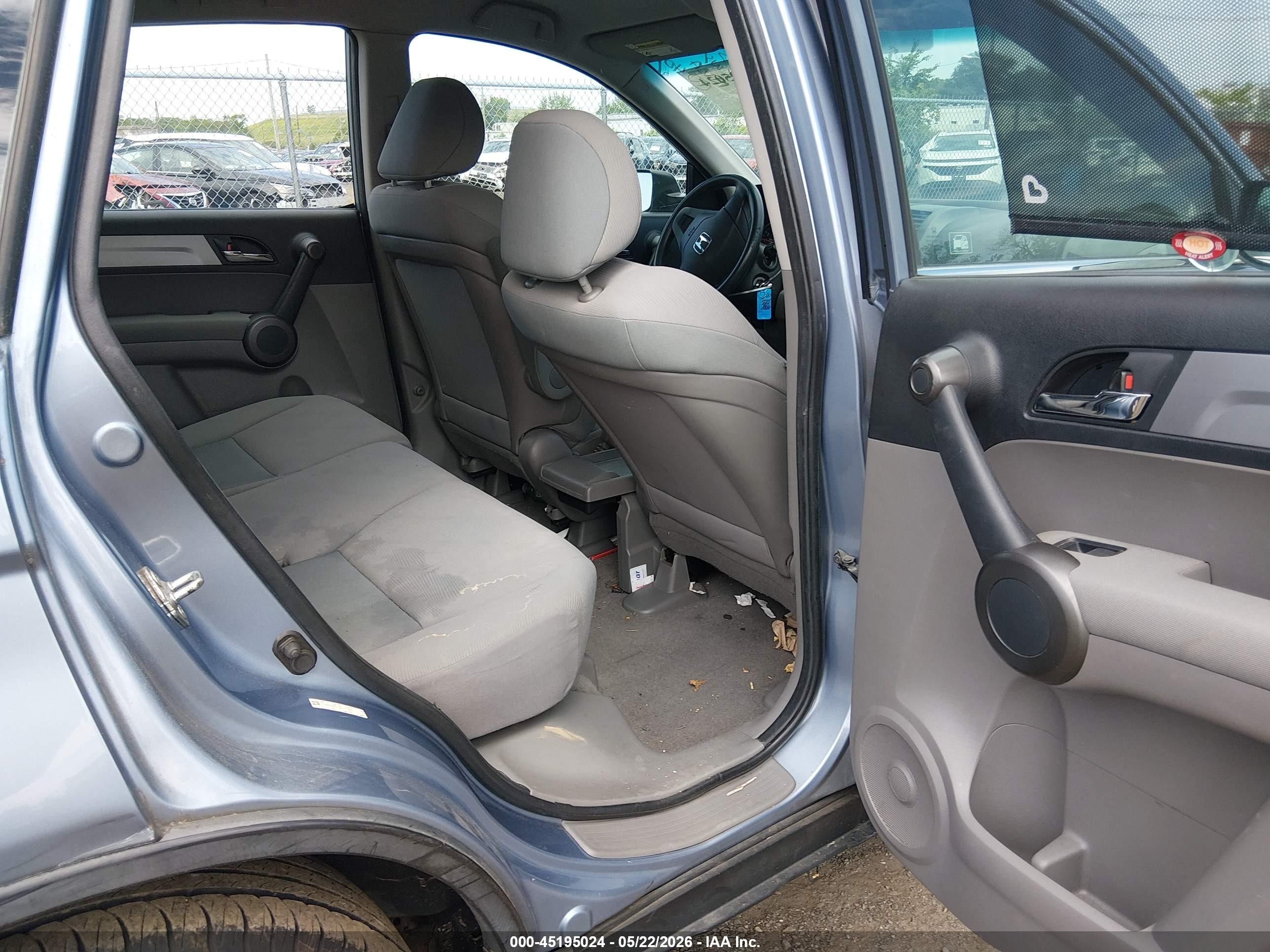 2011 Honda Cr-v Lx Light Blue vin: 5J6RE4H37BL071481