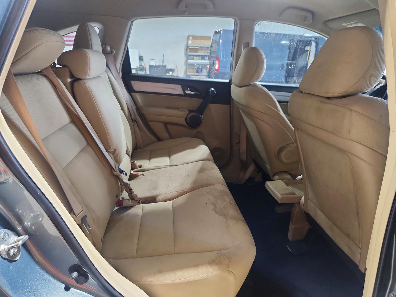 2011 Honda Cr-v Lx Серый vin: 5J6RE4H38BL069724