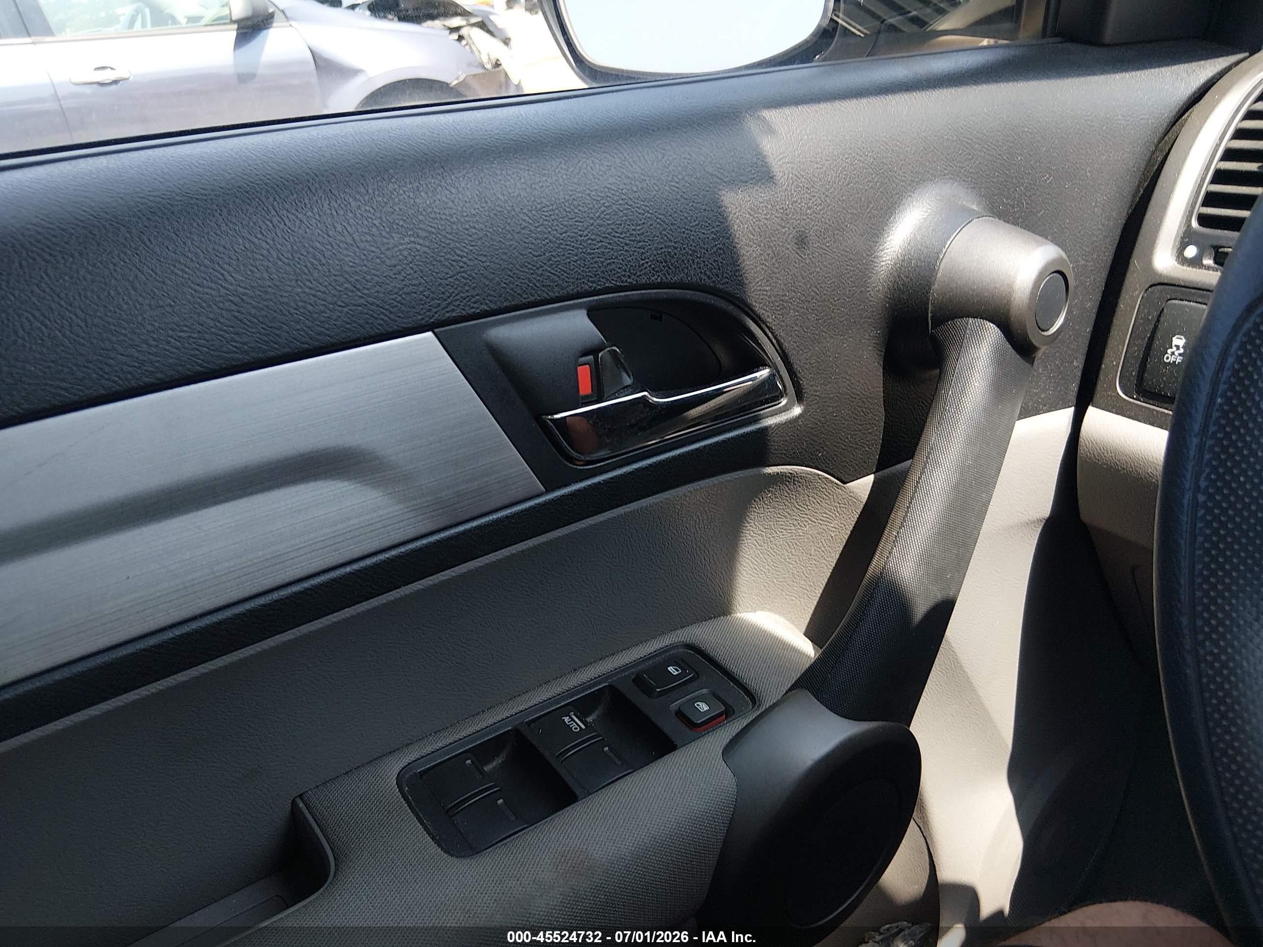 2010 Honda Cr-v Lx Silver vin: 5J6RE4H3XAL006686