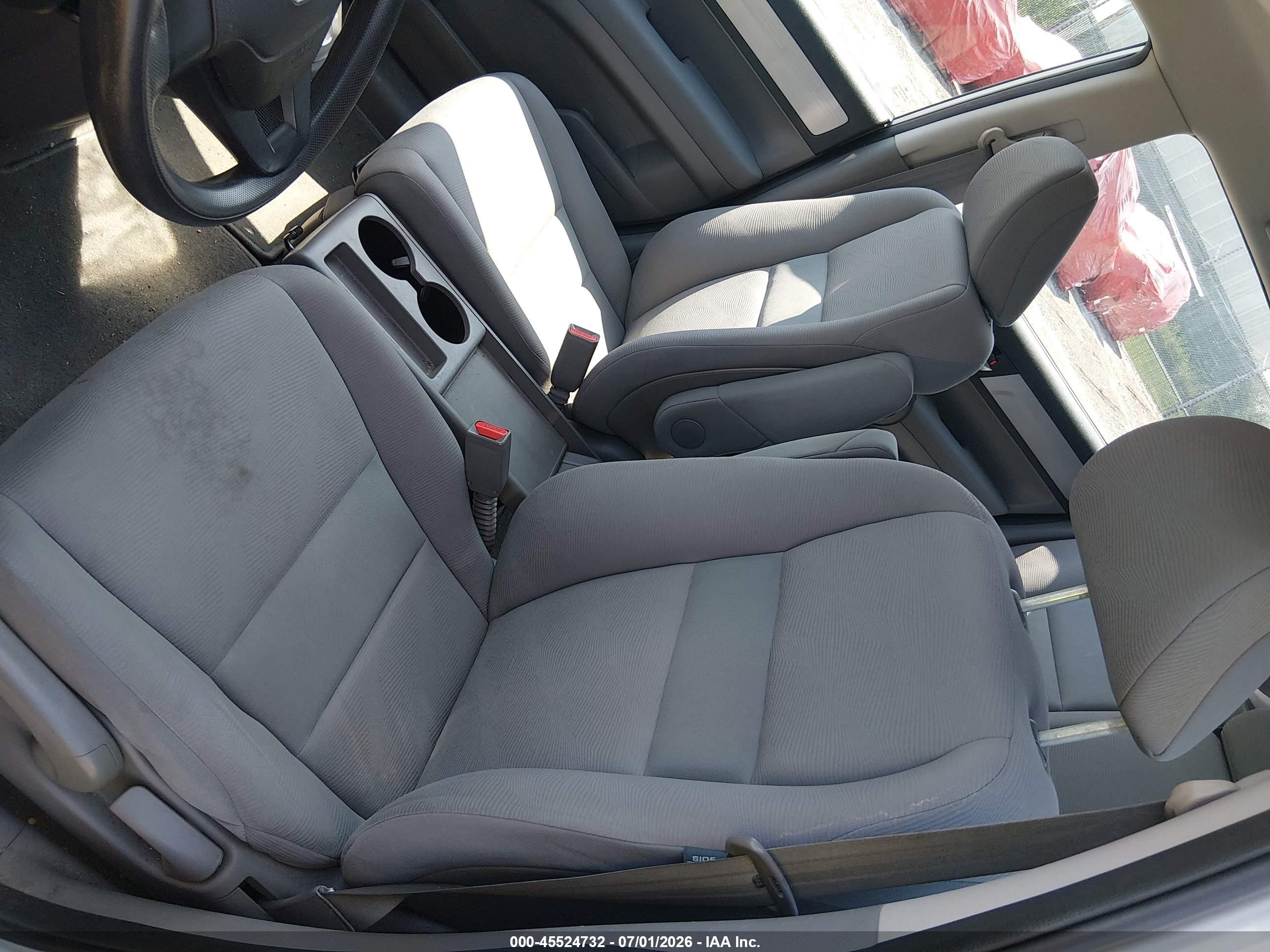 2010 Honda Cr-v Lx Silver vin: 5J6RE4H3XAL006686