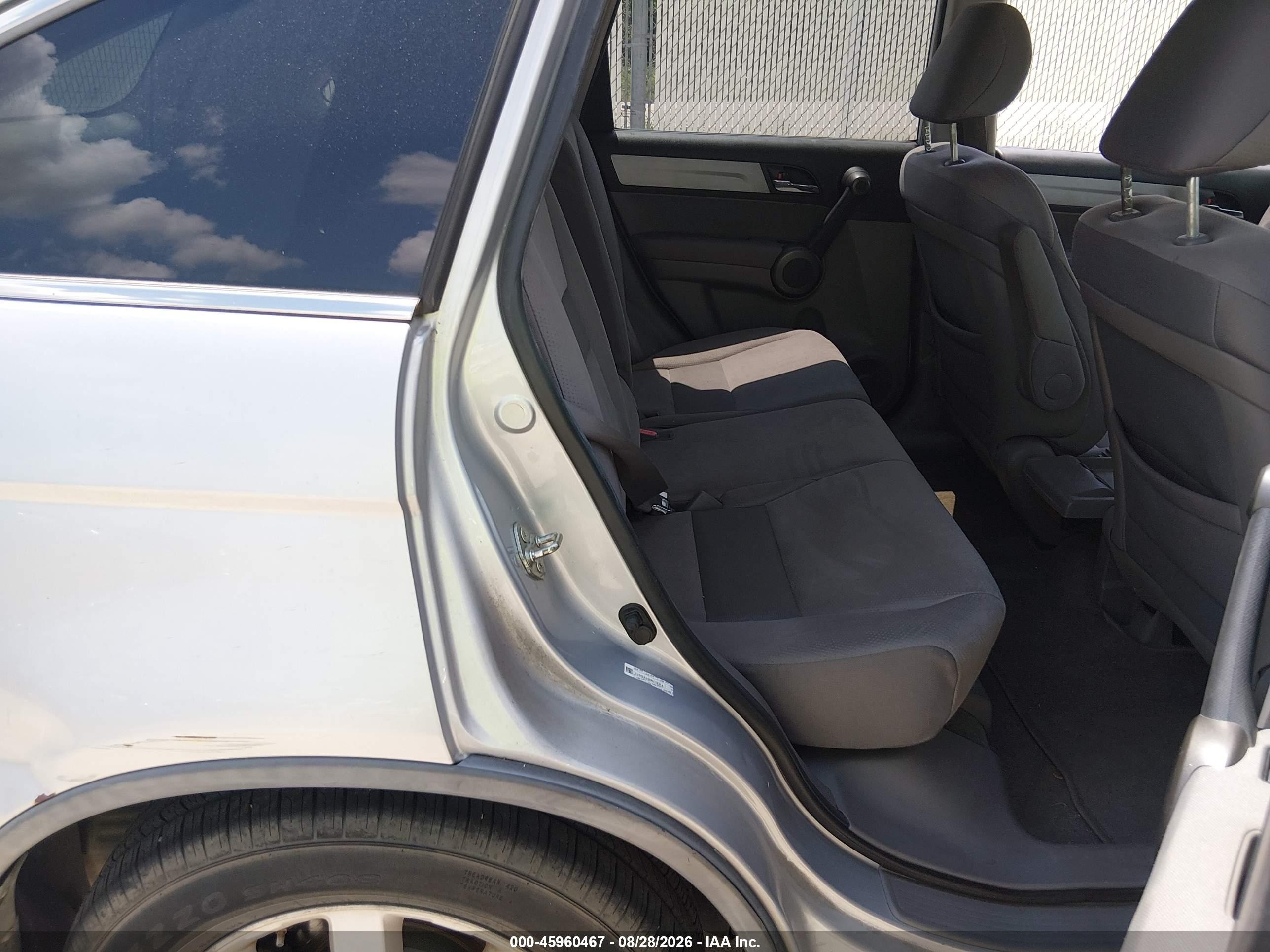 2011 Honda Cr-v Se Silver vin: 5J6RE4H40BL119346