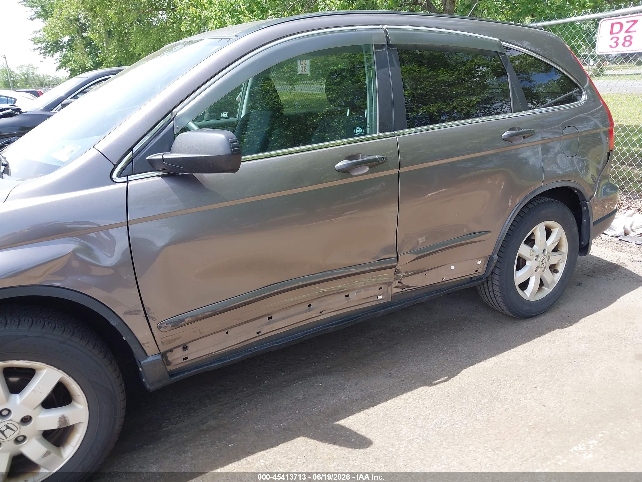 2011 Honda Cr-v Se Gray vin: 5J6RE4H43BL112004