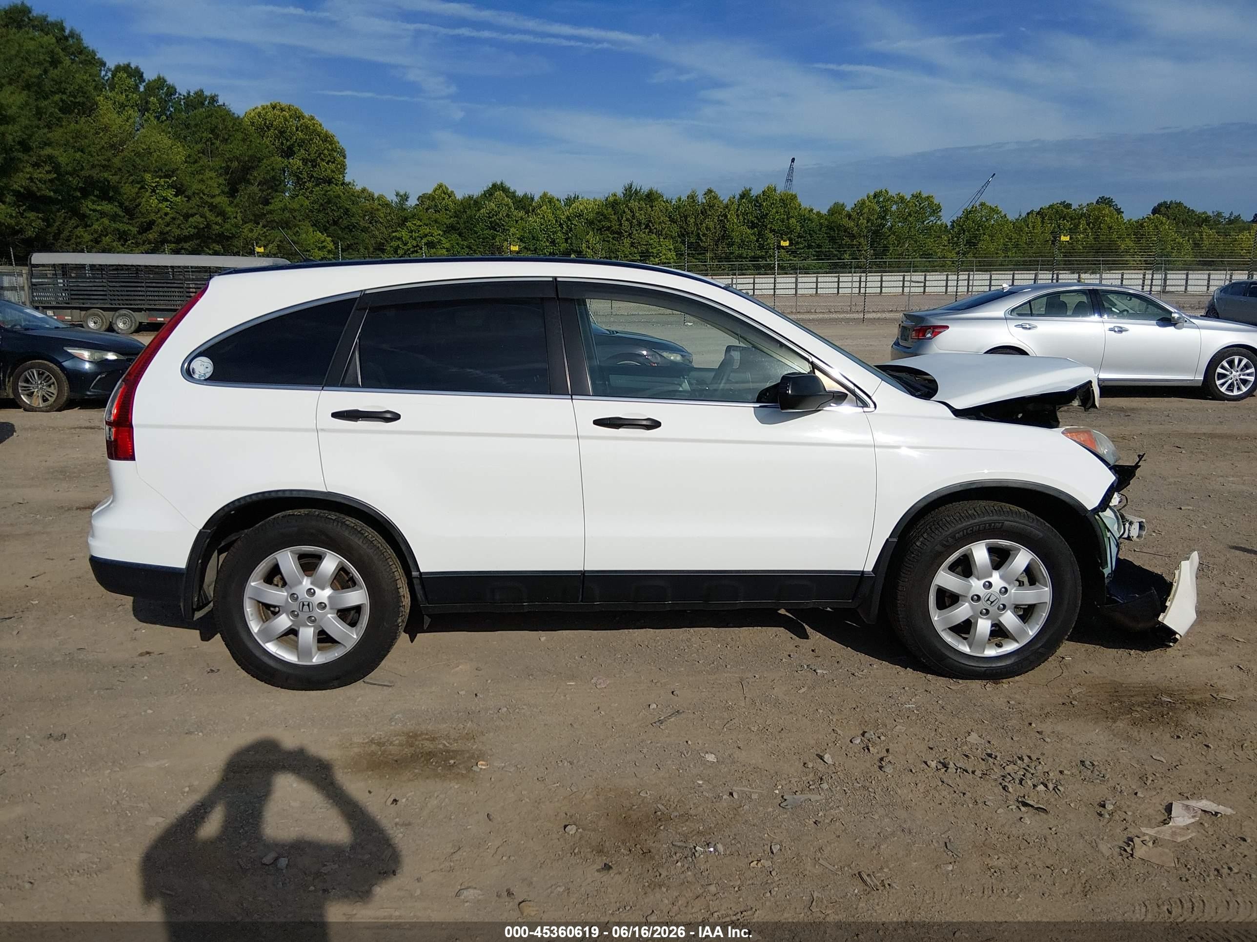 2011 Honda Cr-v Se White vin: 5J6RE4H45BL027505