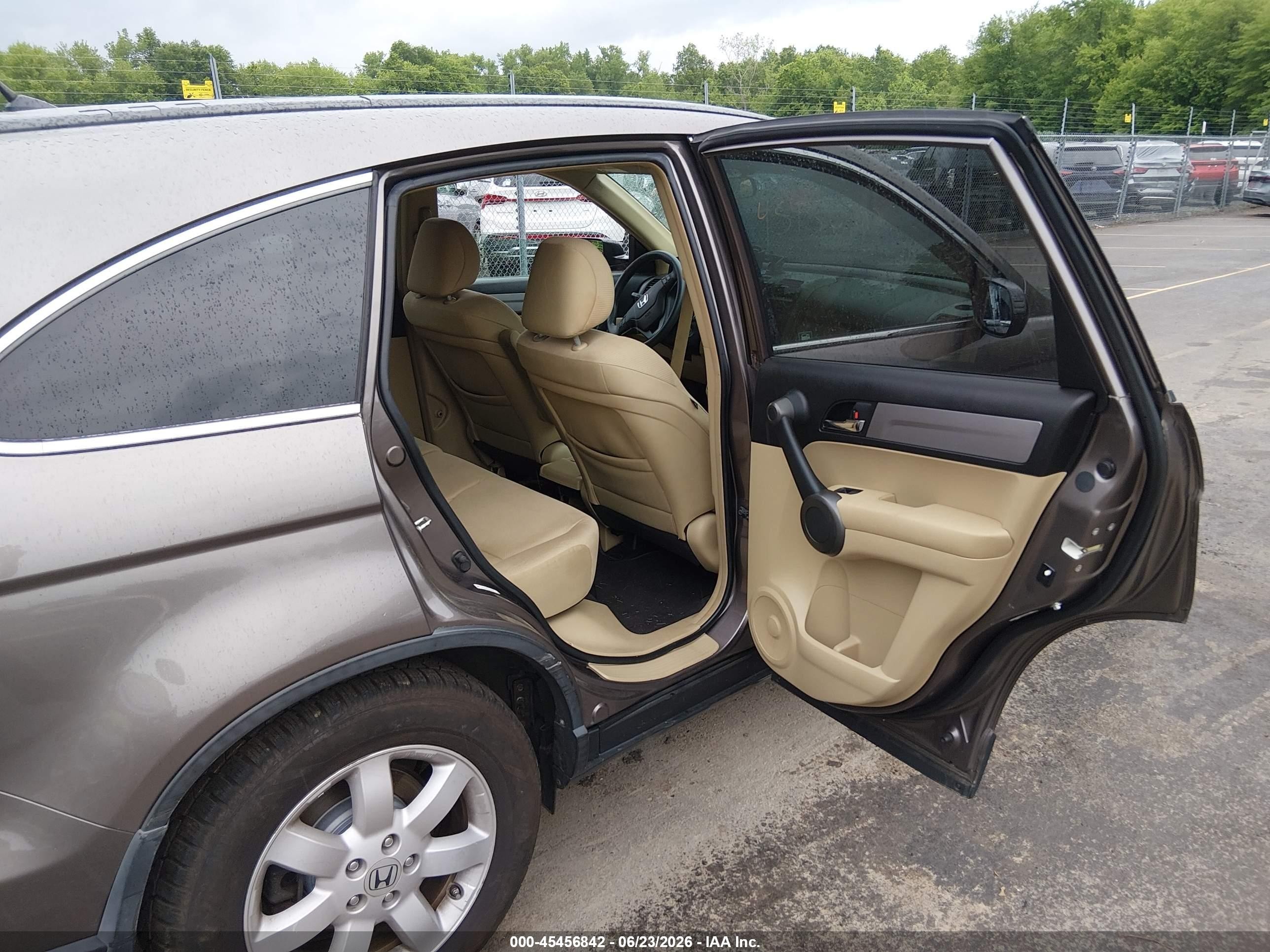 2011 Honda Cr-v Se Gold vin: 5J6RE4H4XBL090695
