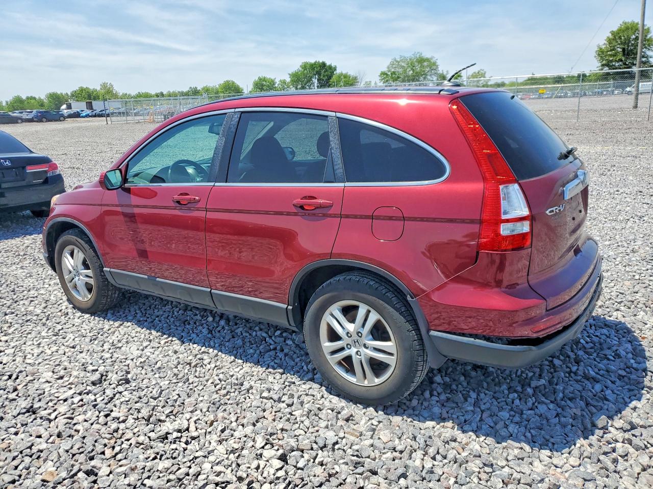 2011 Honda Crv Red vin: 5J6RE4H72BL046877