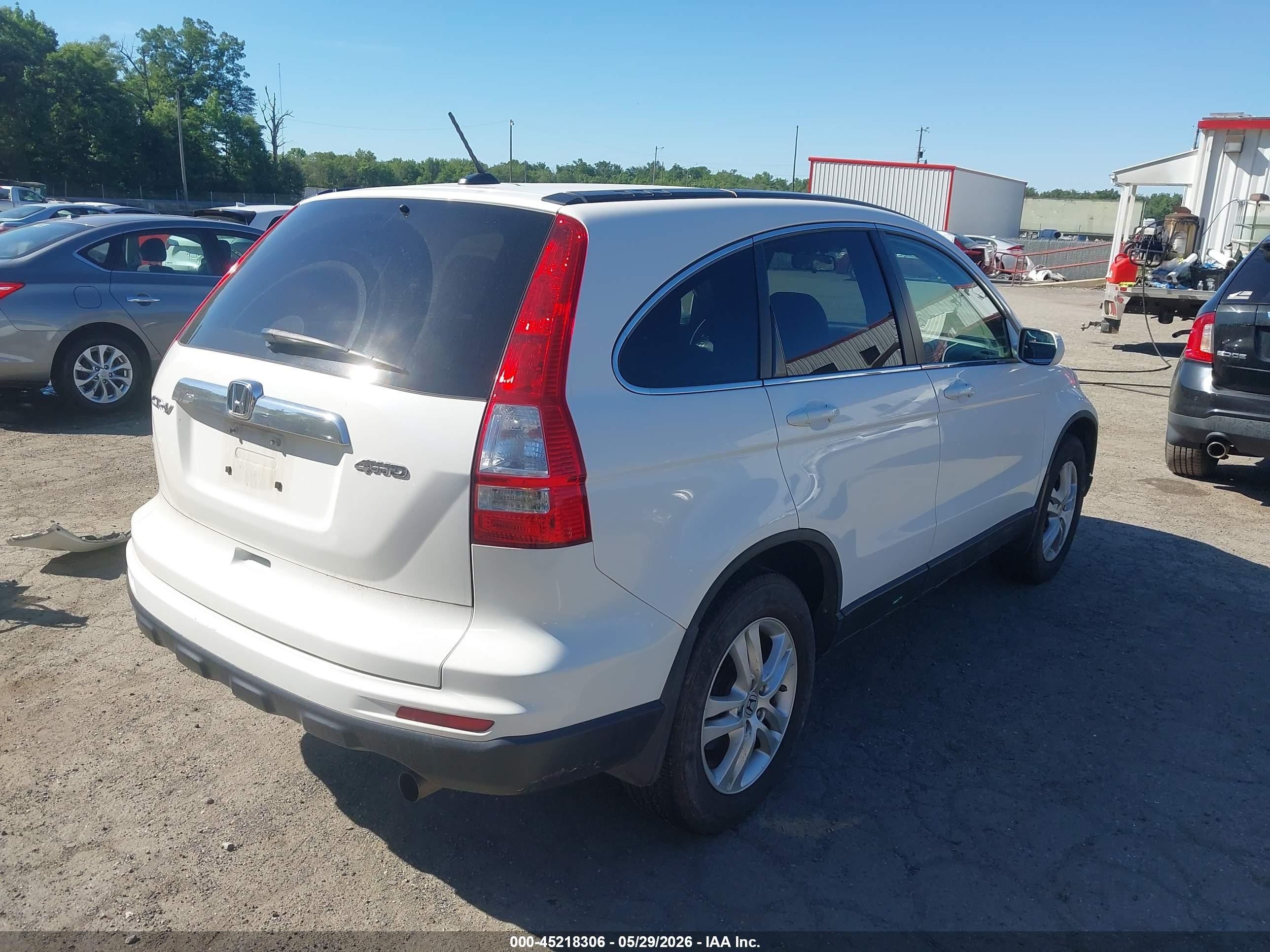 2011 Honda Cr-v Ex-l White vin: 5J6RE4H78BL022194