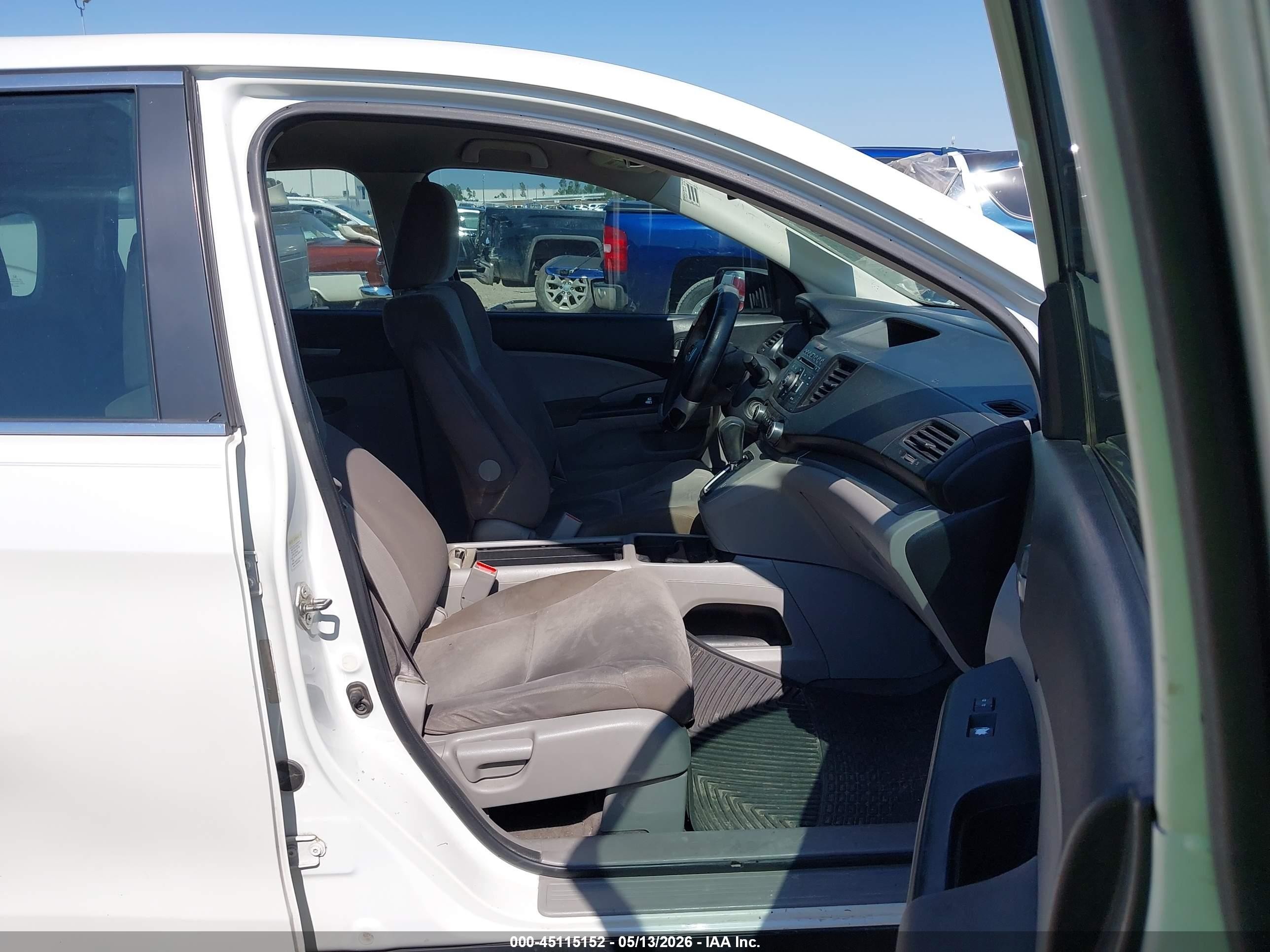 2014 Honda Cr-v Lx White vin: 5J6RM3H30EL039201