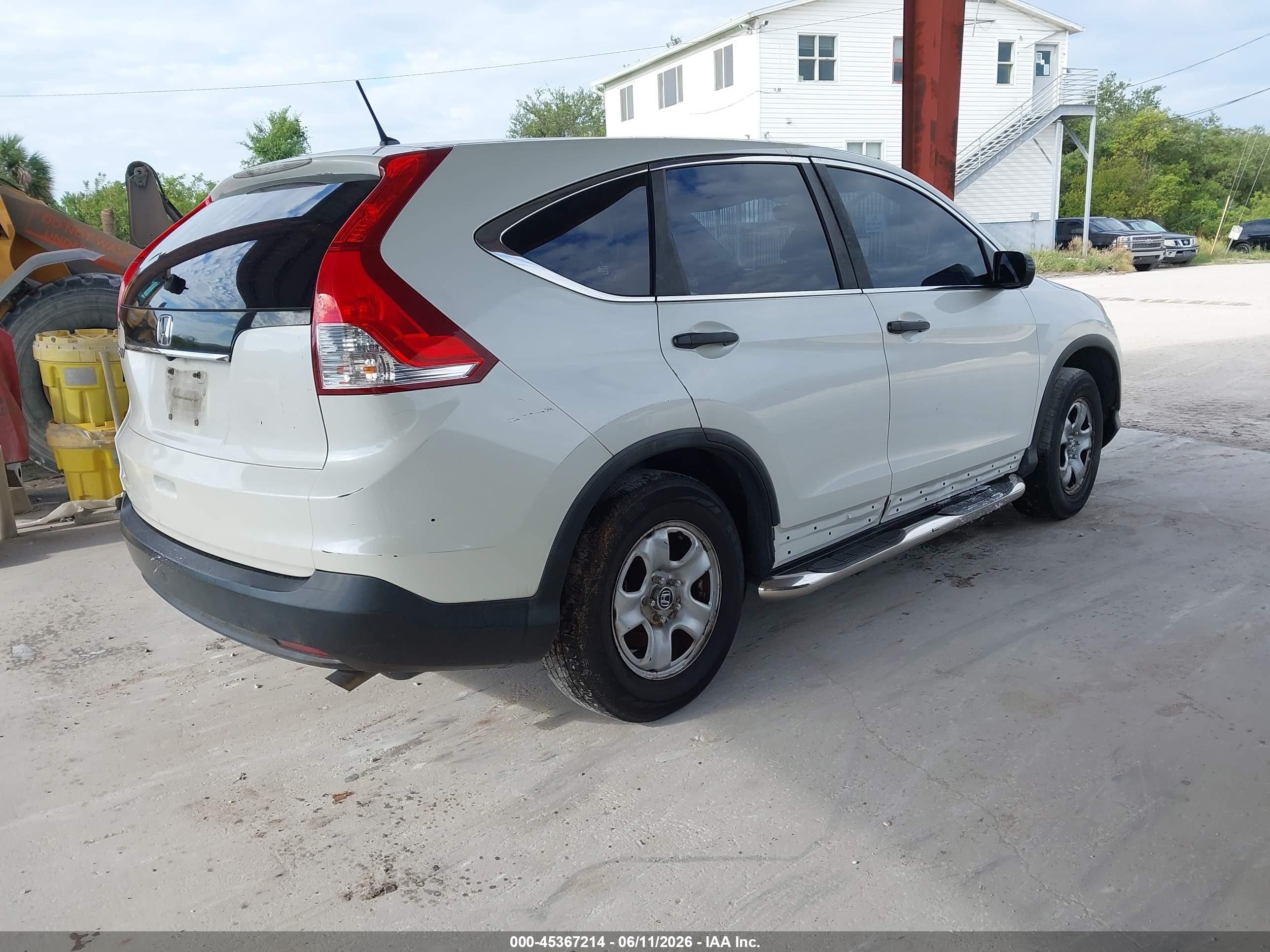 2014 Honda Cr-v Lx White vin: 5J6RM3H31EL013867