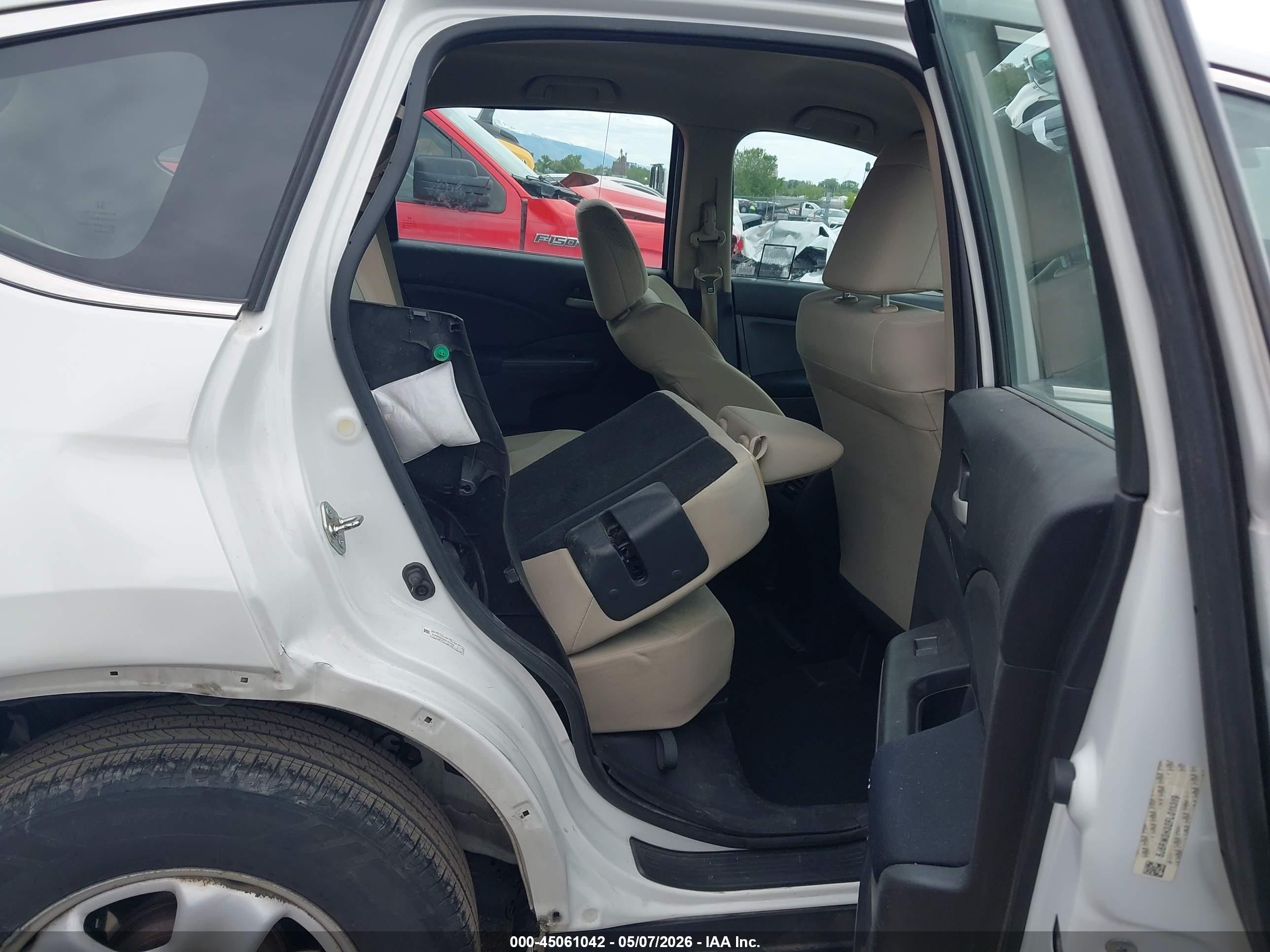 2015 Honda Cr-v Lx White vin: 5J6RM3H32FL011319