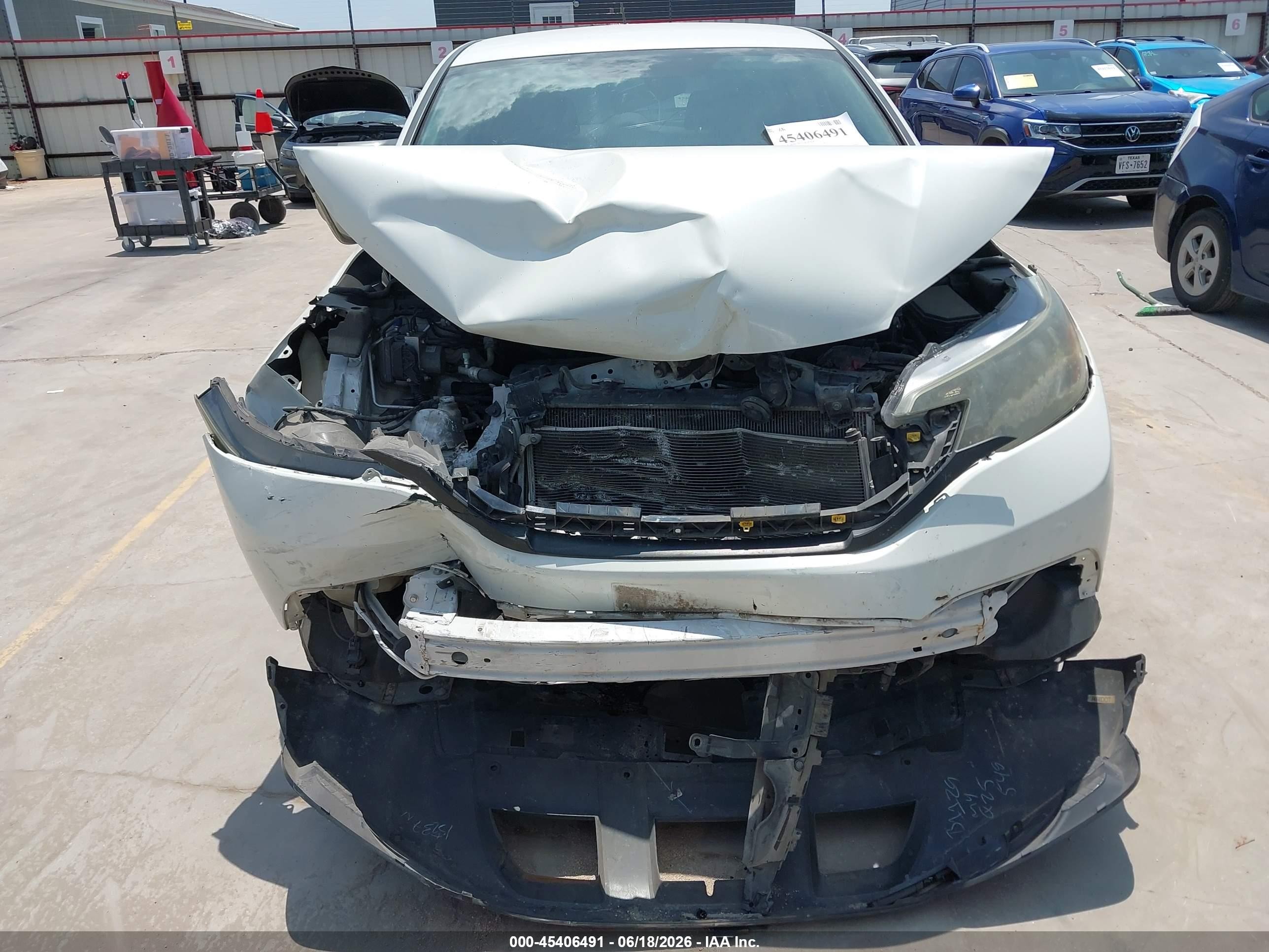 2014 Honda Cr-v Lx Белый vin: 5J6RM3H33EL000425