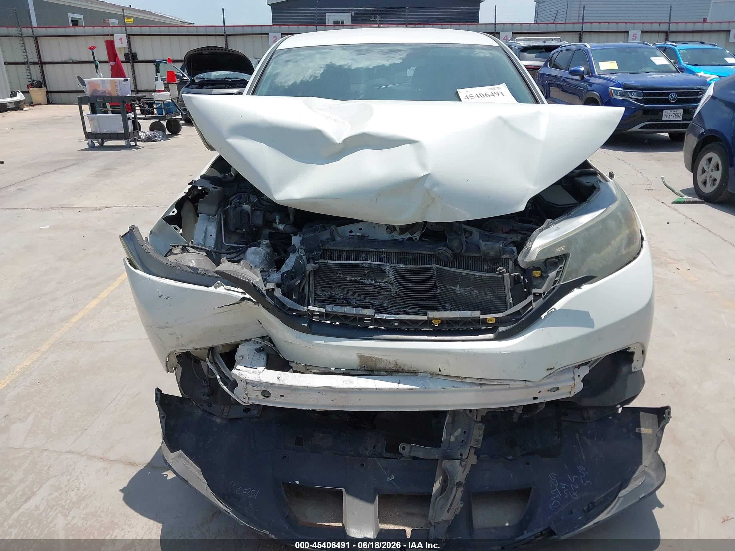 2014 Honda Cr-v Lx Белый vin: 5J6RM3H33EL000425