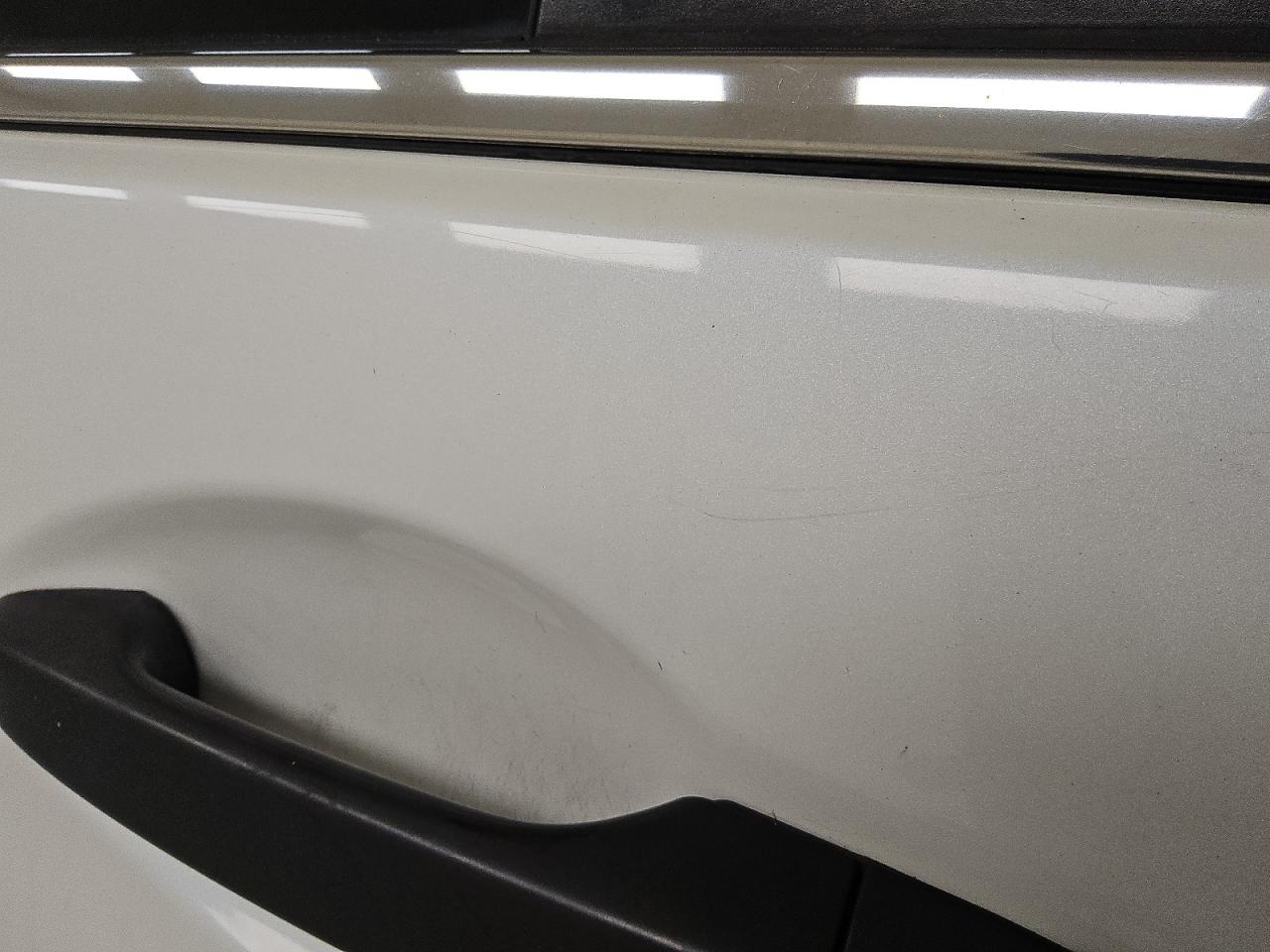 2015 Honda Cr-v Lx Белый vin: 5J6RM3H33FL027481 Damage: Left Rear Door, Light Scratch, 1 To 2 Inches