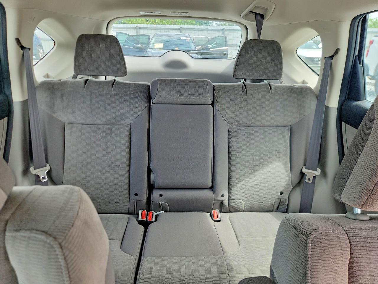 2012 Honda Cr-v Lx Silver vin: 5J6RM3H34CL015271