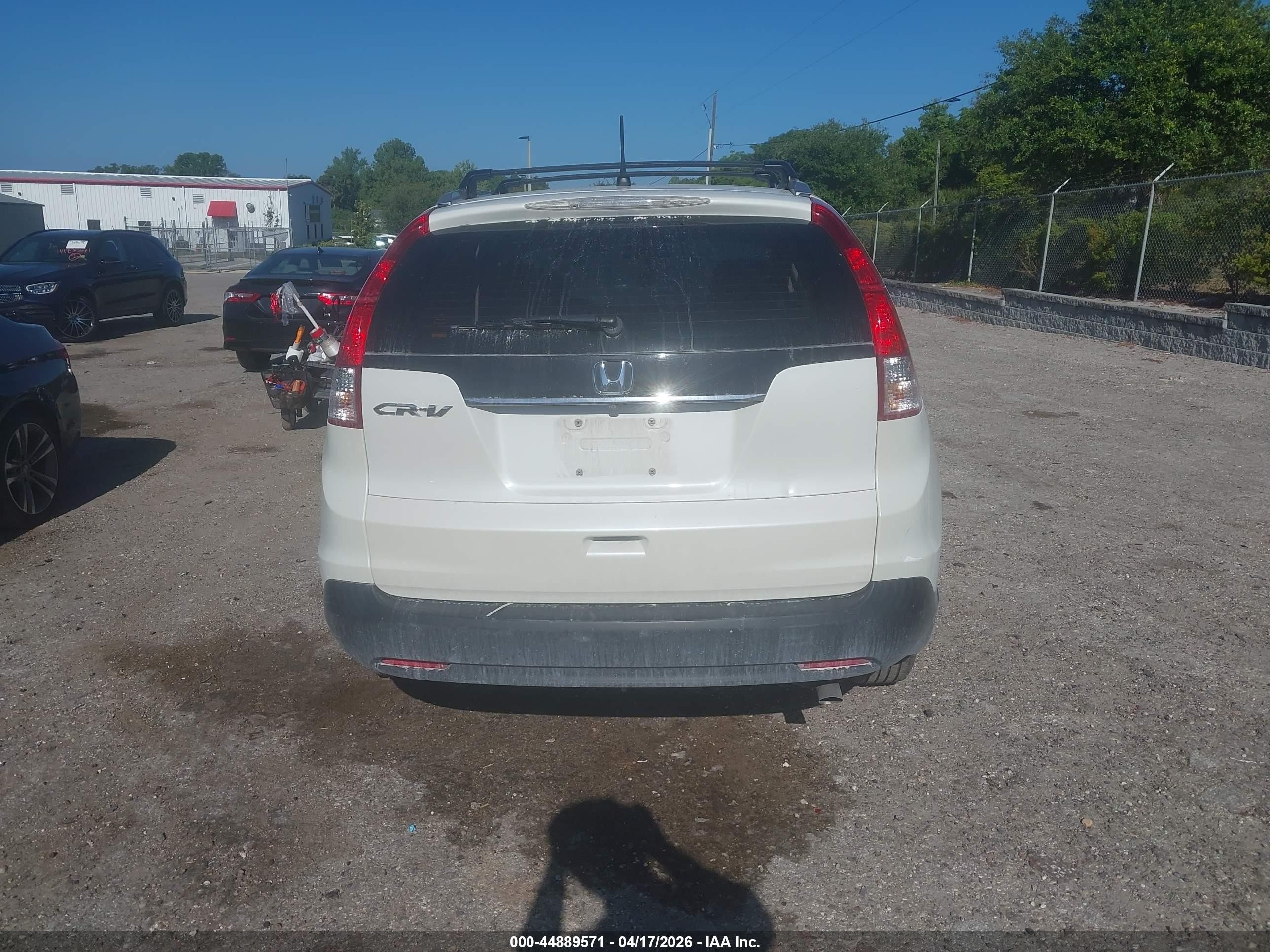 2014 Honda Cr-v Lx White vin: 5J6RM3H39EL038029