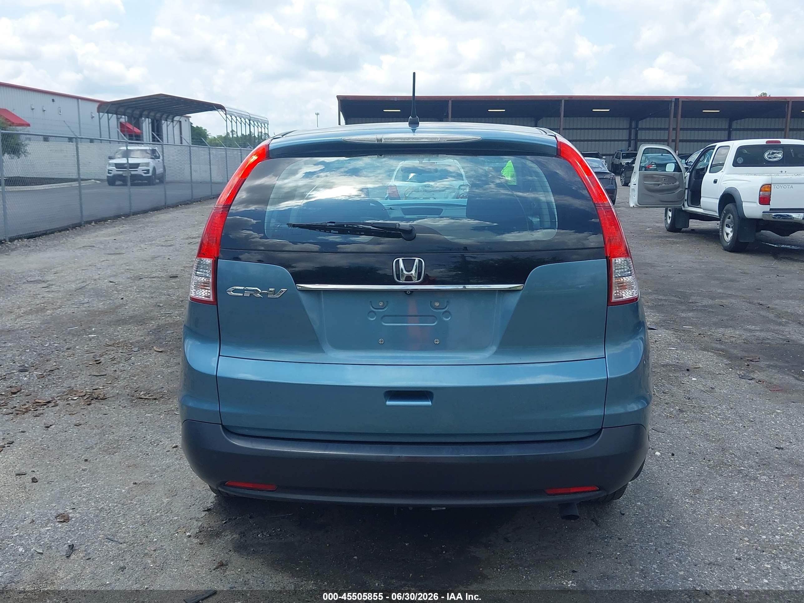 2013 Honda Cr-v Lx Light Blue vin: 5J6RM3H3XDL039561