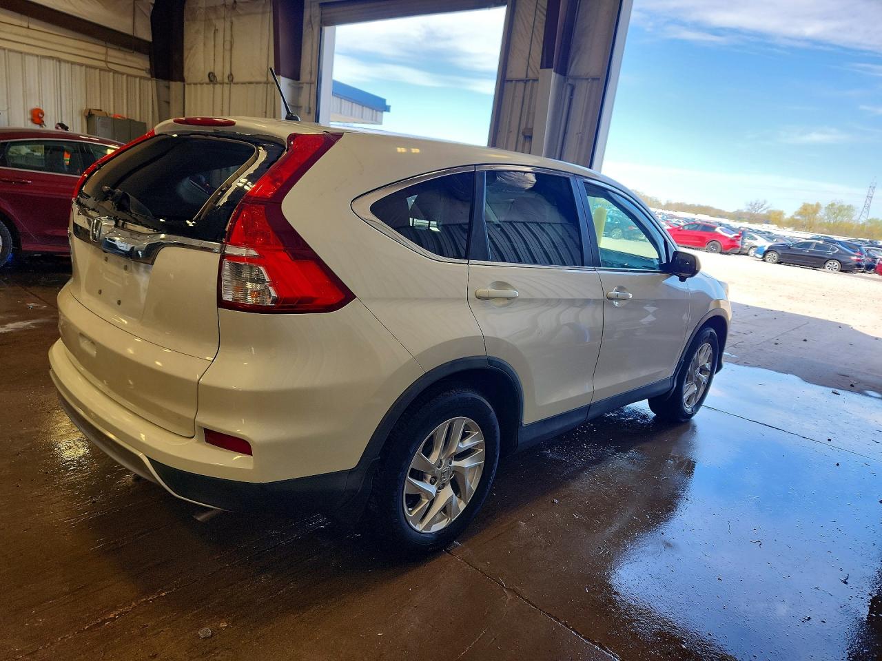 2015 Honda Cr-v Белый vin: 5J6RM3H5XFL001994