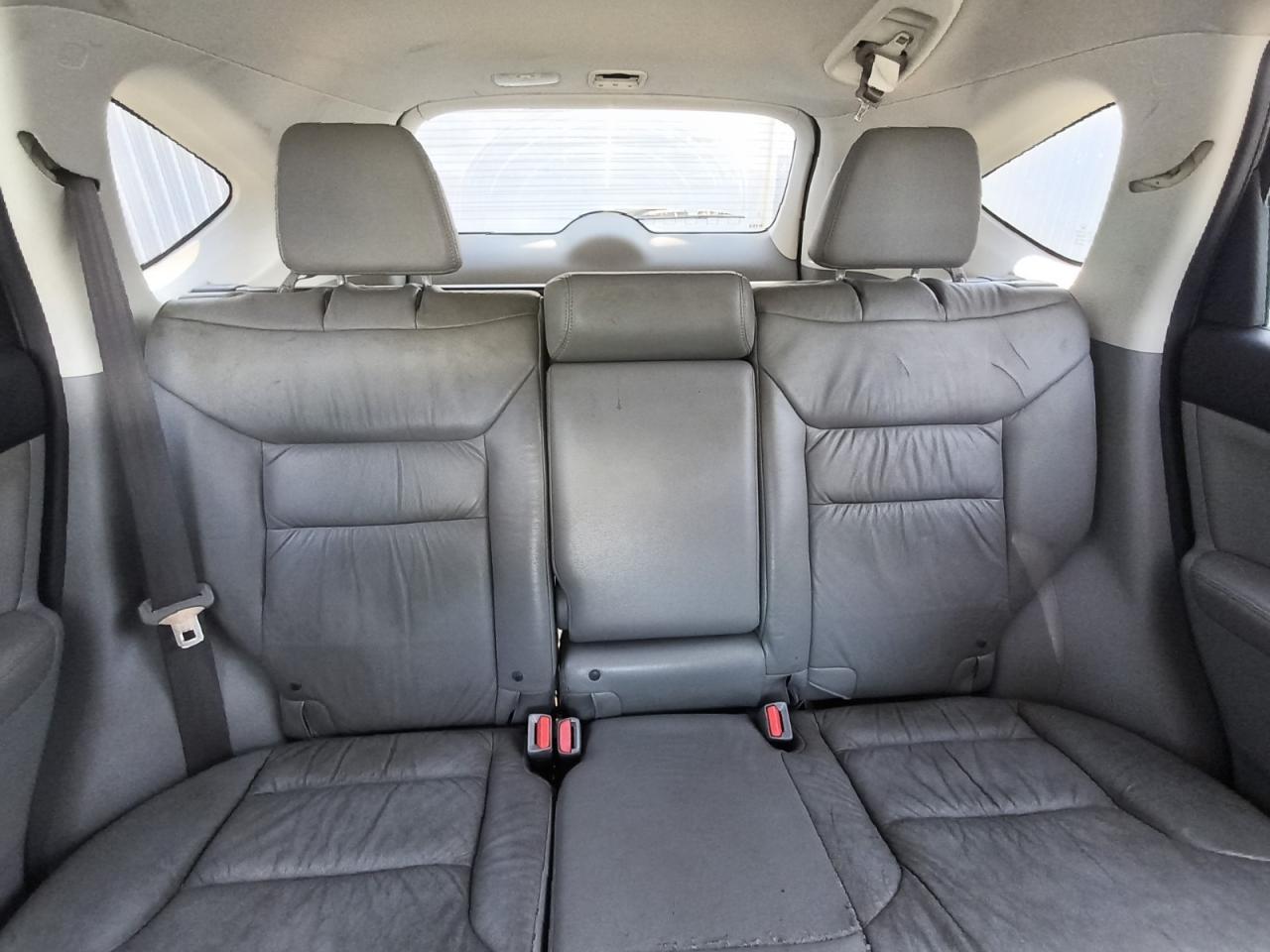 2013 Honda Cr-v Exl Серый vin: 5J6RM3H75DL016997 Damage: Left Rear Seat Cushion, Worn, Replacement Required