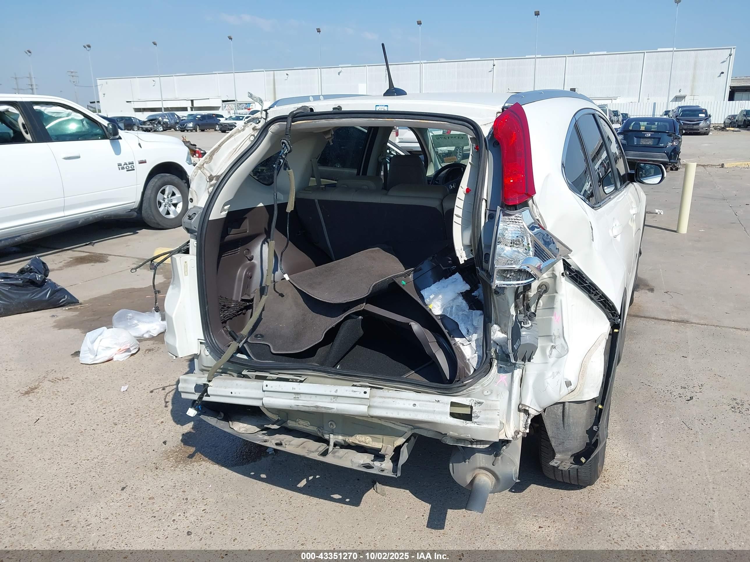 2013 Honda Cr-v Ex-l White vin: 5J6RM3H7XDL019698
