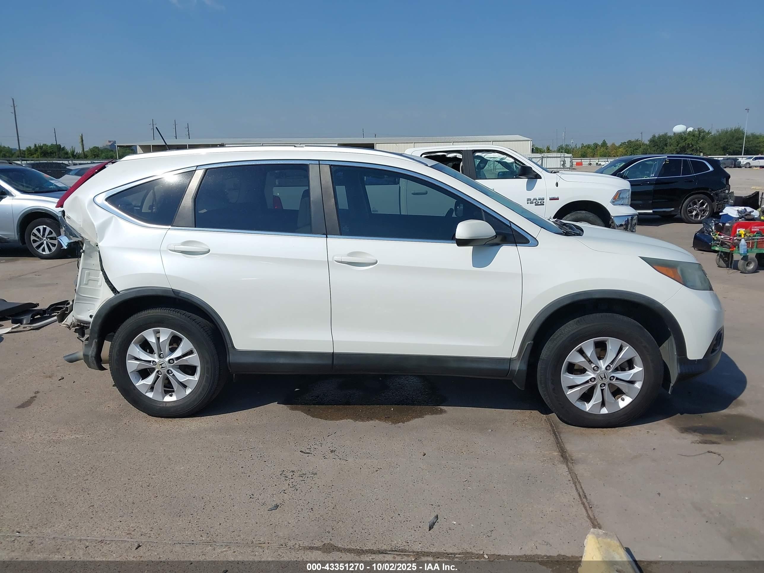 2013 Honda Cr-v Ex-l White vin: 5J6RM3H7XDL019698