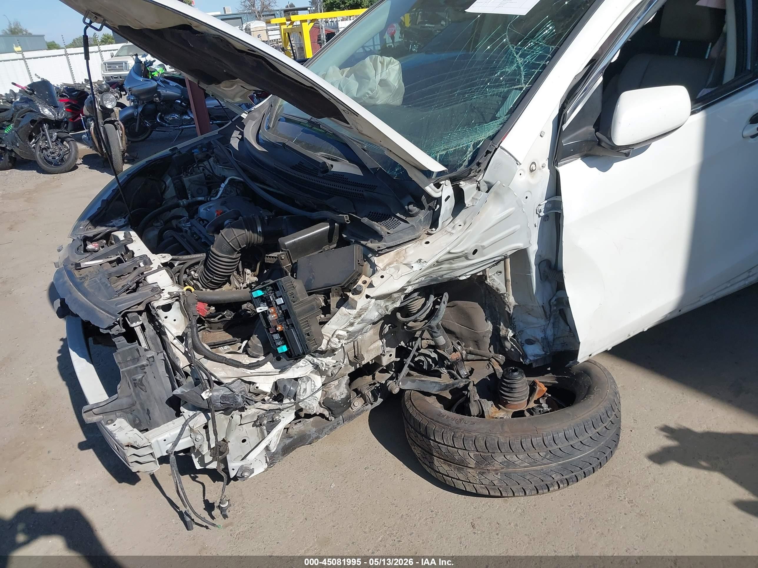 2013 Honda Cr-v Ex-l White vin: 5J6RM3H7XDL032340