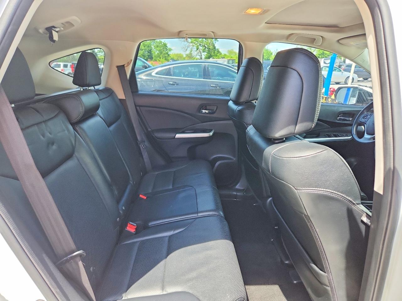 2015 Honda Cr-v Touring White vin: 5J6RM3H96FL020075