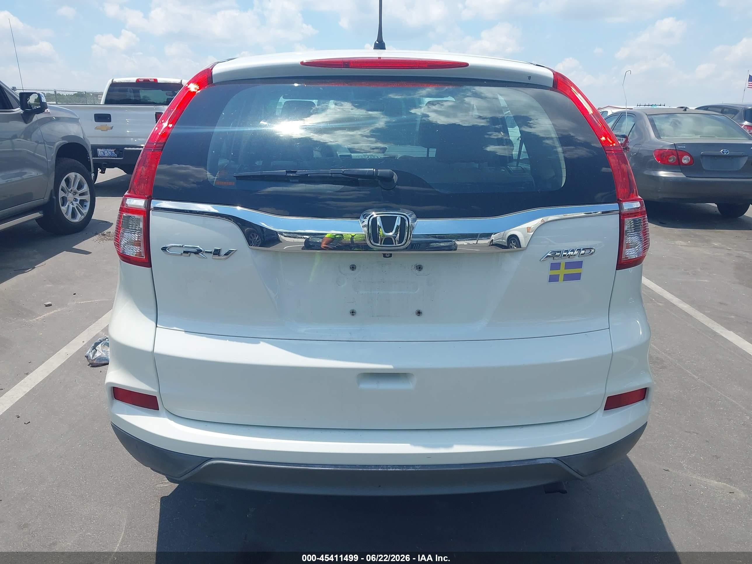 2015 Honda Cr-v Lx White vin: 5J6RM4H30FL025564