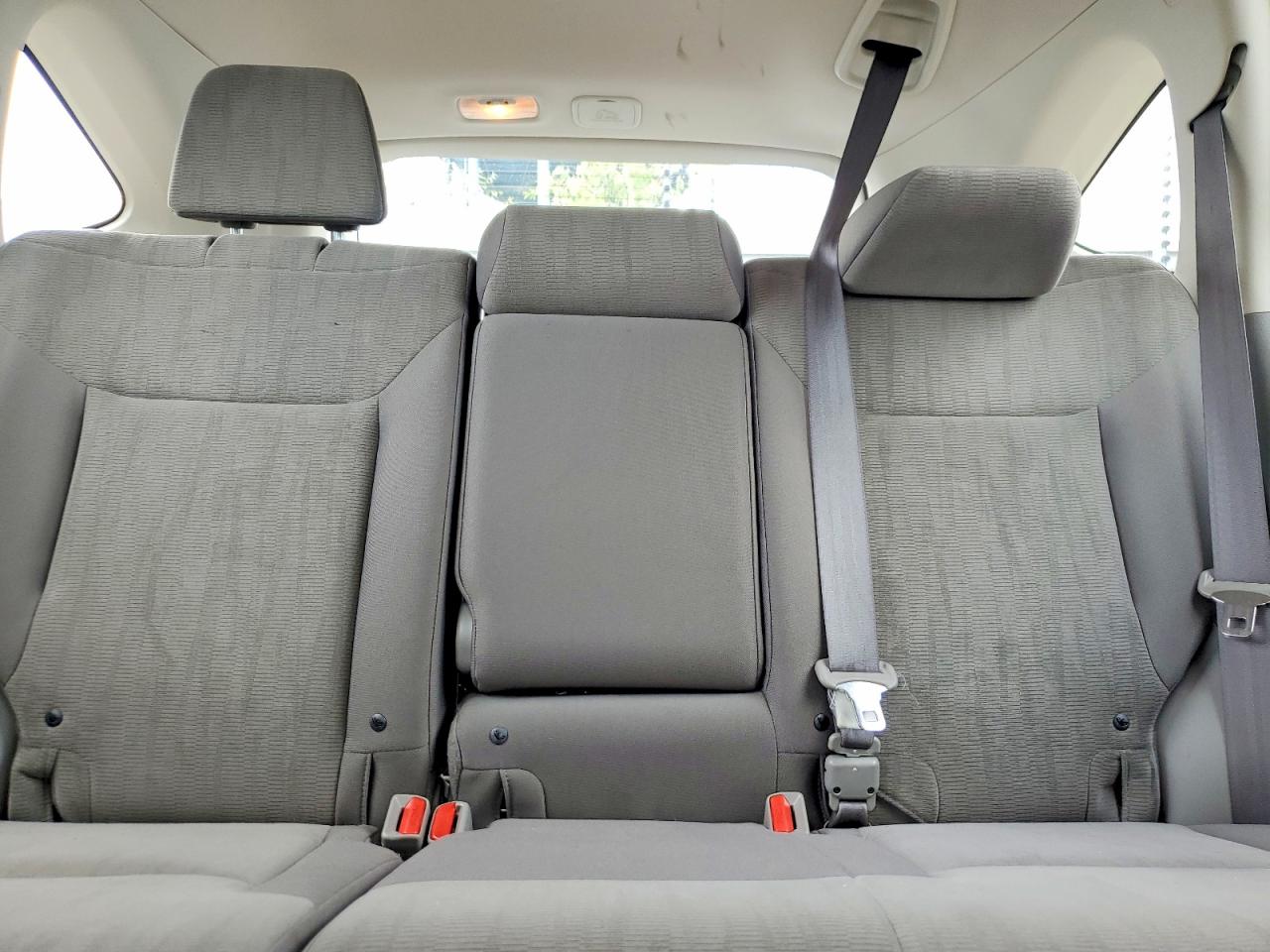 2013 Honda Cr-v Lx Silver vin: 5J6RM4H31DL013548