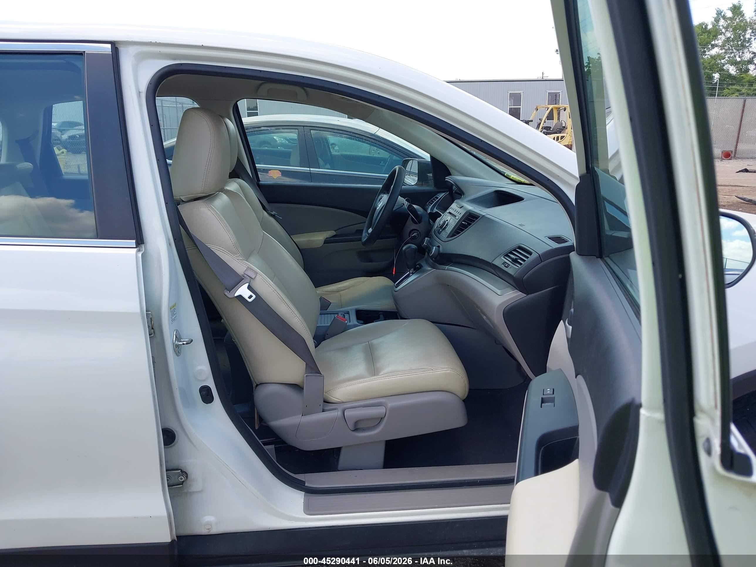 2013 Honda Cr-v Lx White vin: 5J6RM4H31DL073202