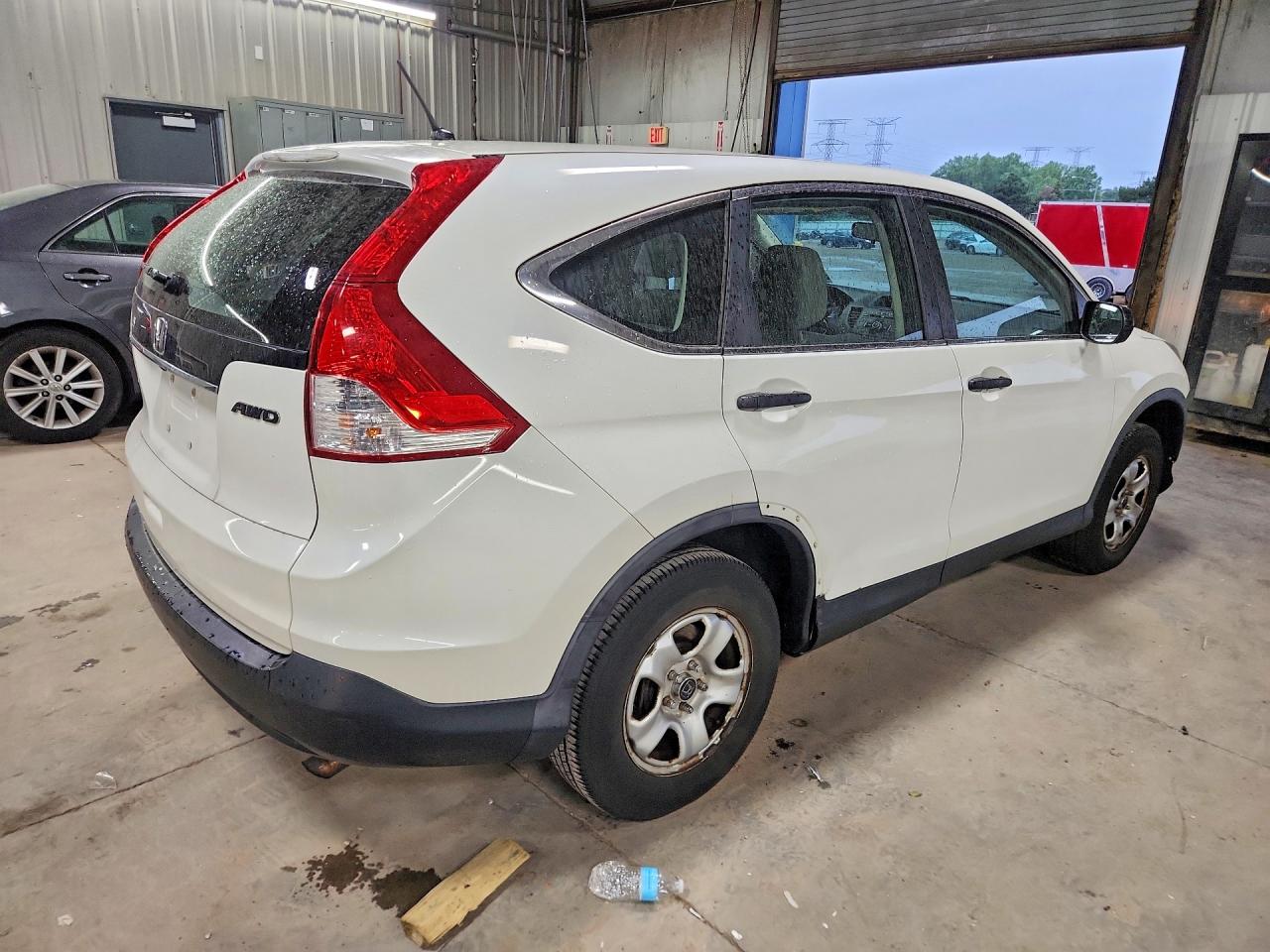 2014 Honda Cr-v Lx White vin: 5J6RM4H31EL083259