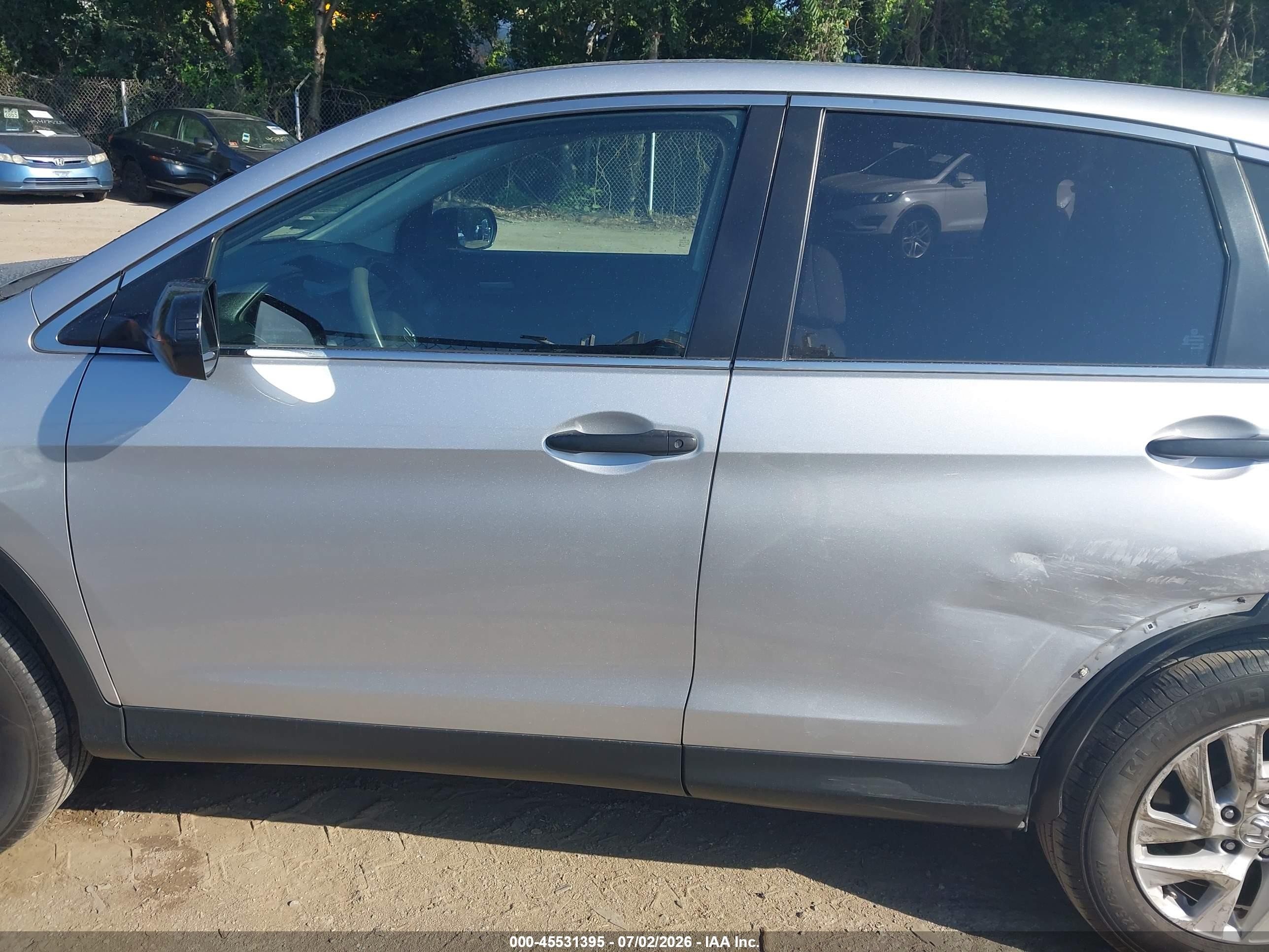 2015 Honda Cr-v Lx Серебряный vin: 5J6RM4H32FL116450