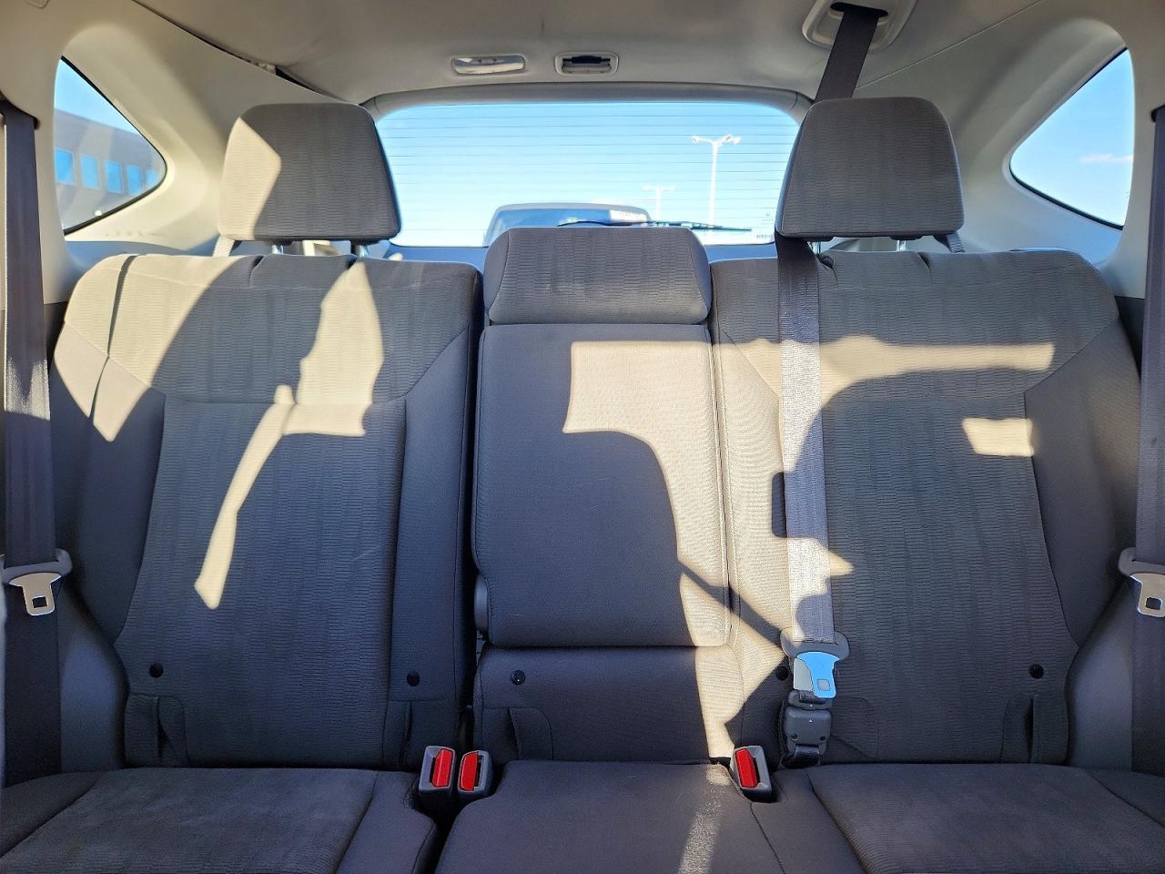 2012 Honda Cr-v Lx Silver vin: 5J6RM4H33CL079923