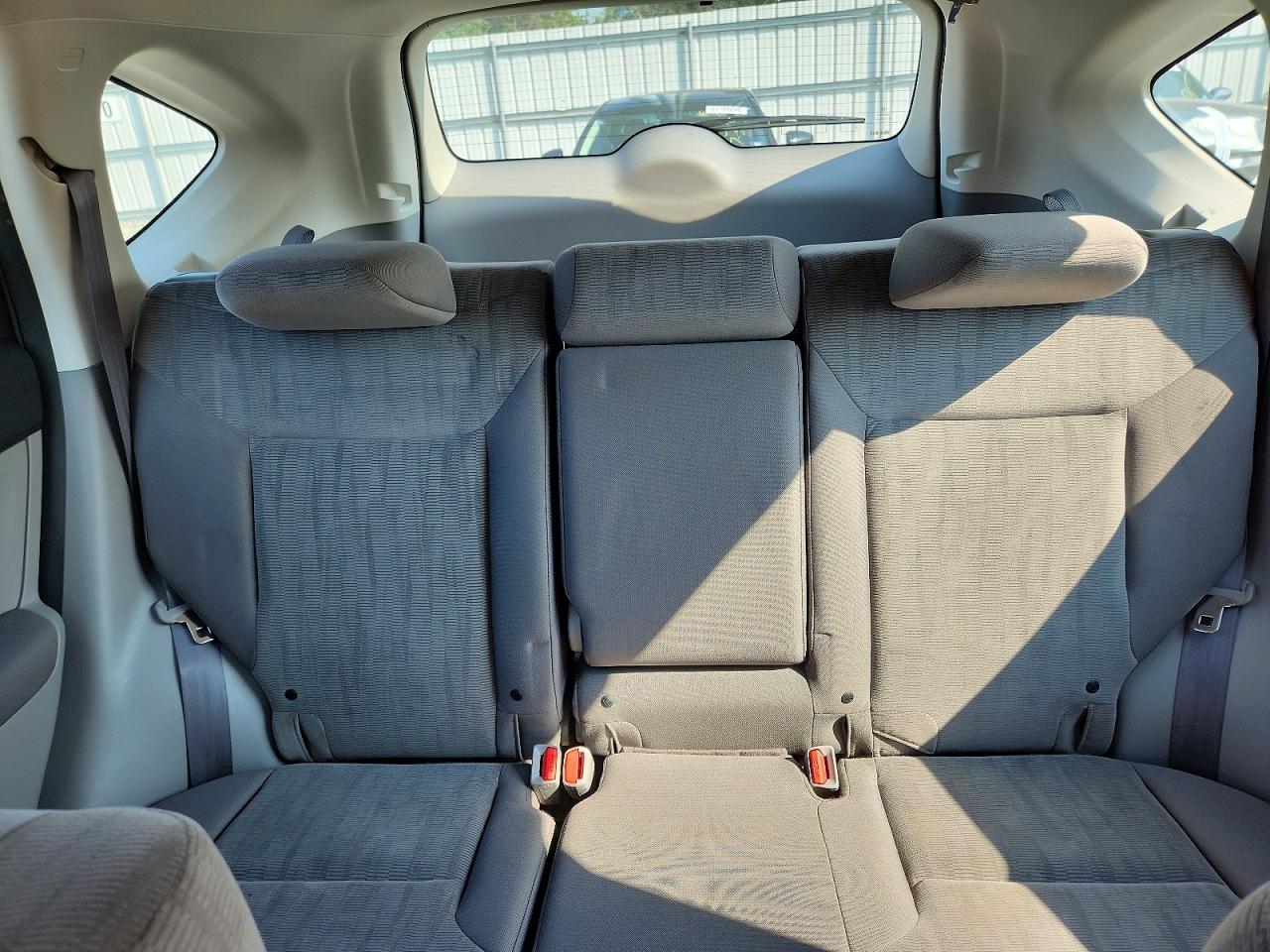 2014 Honda Cr-v Lx Silver vin: 5J6RM4H33EL106783