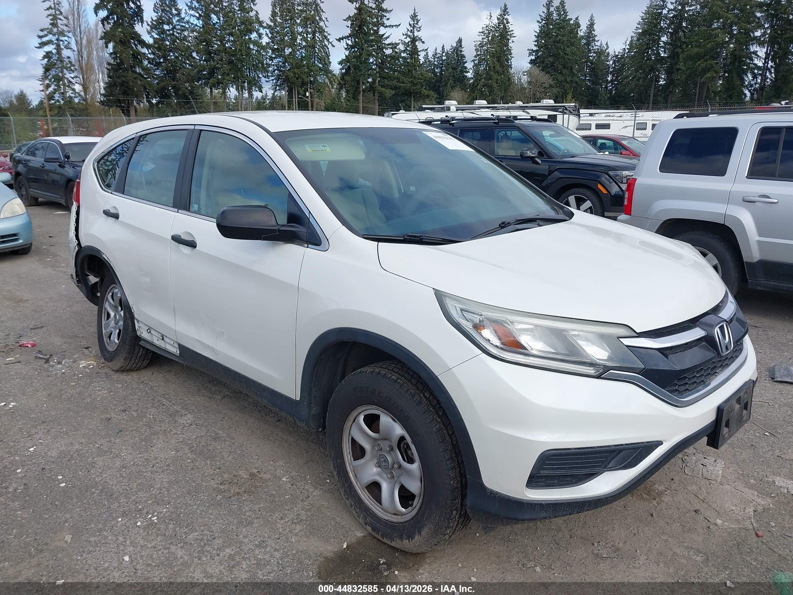 2015 Honda Cr-v Lx White vin: 5J6RM4H33FL022528