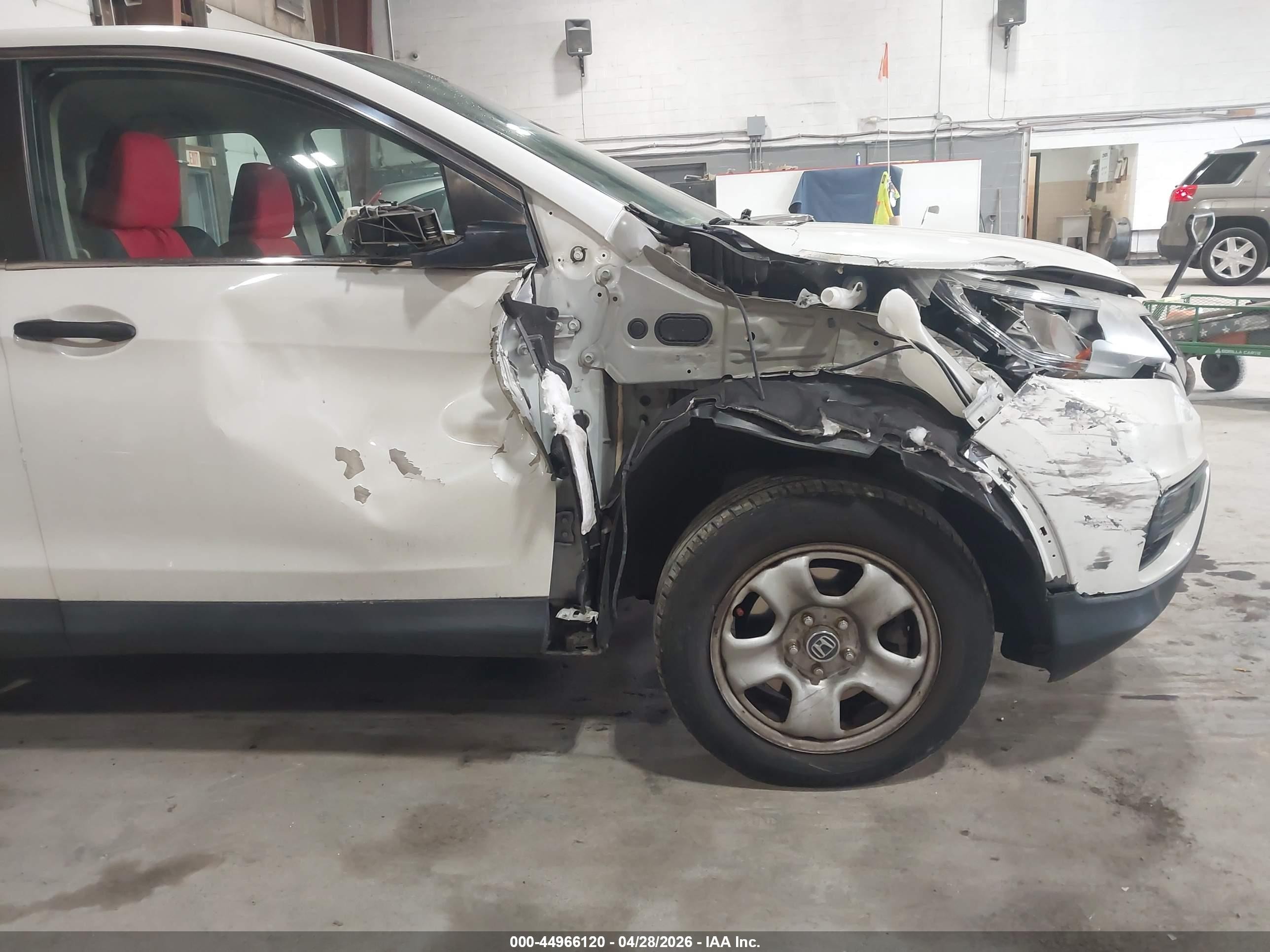 2015 Honda Cr-v Lx White vin: 5J6RM4H34FL127644