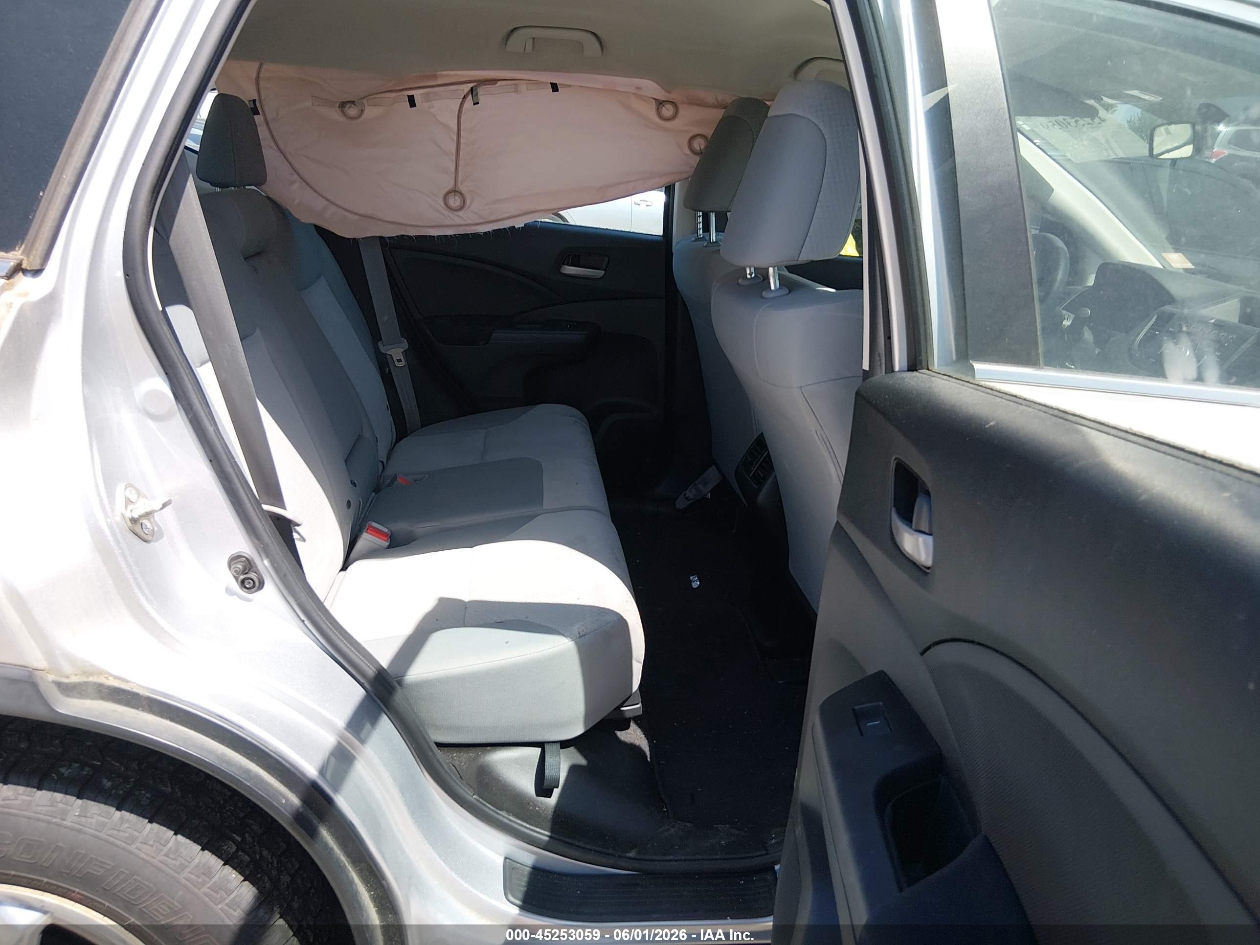 2016 Honda Cr-v Lx Silver vin: 5J6RM4H34GL049805