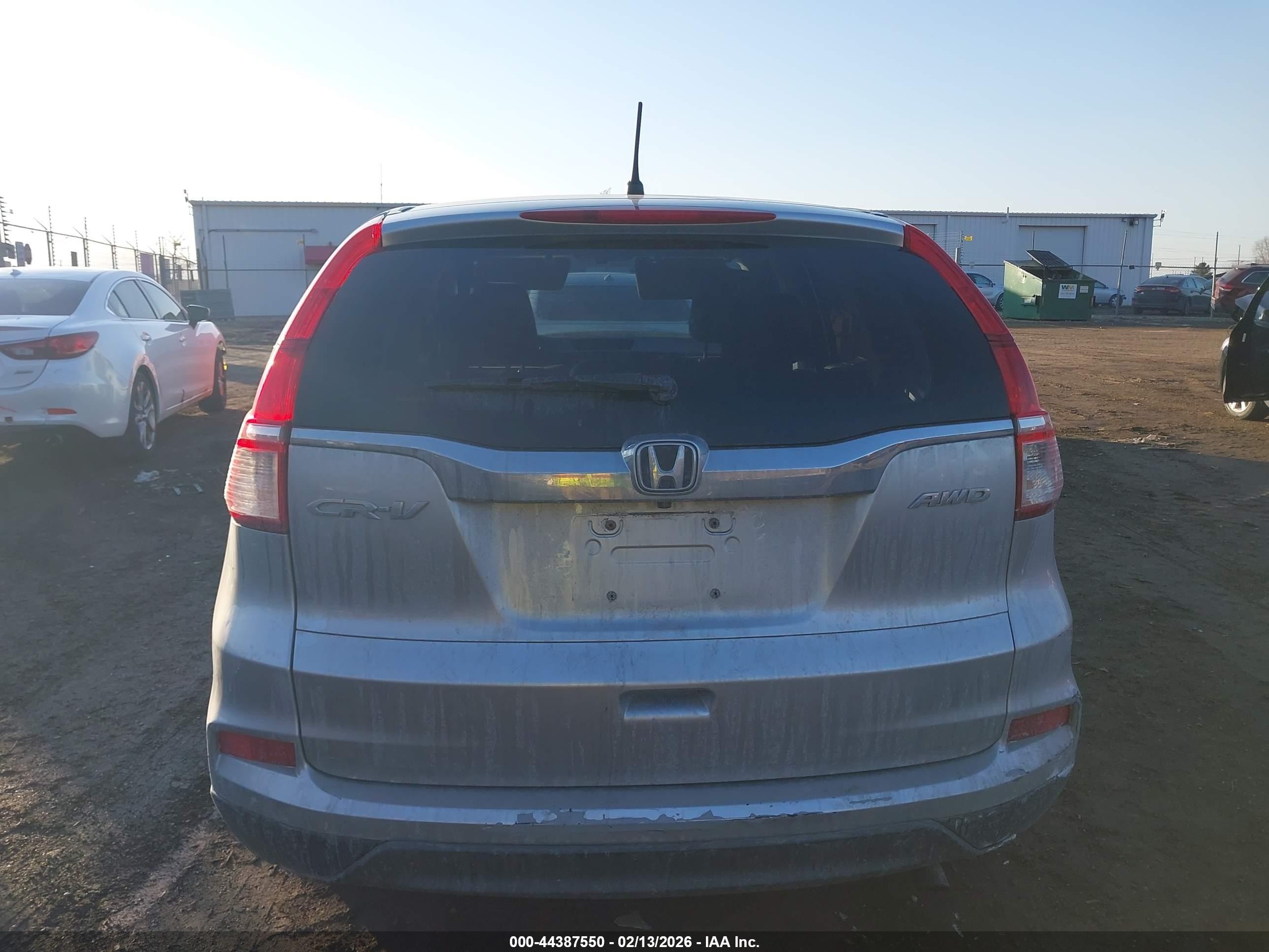 2015 Honda Cr-v Lx Silver vin: 5J6RM4H36FL024676