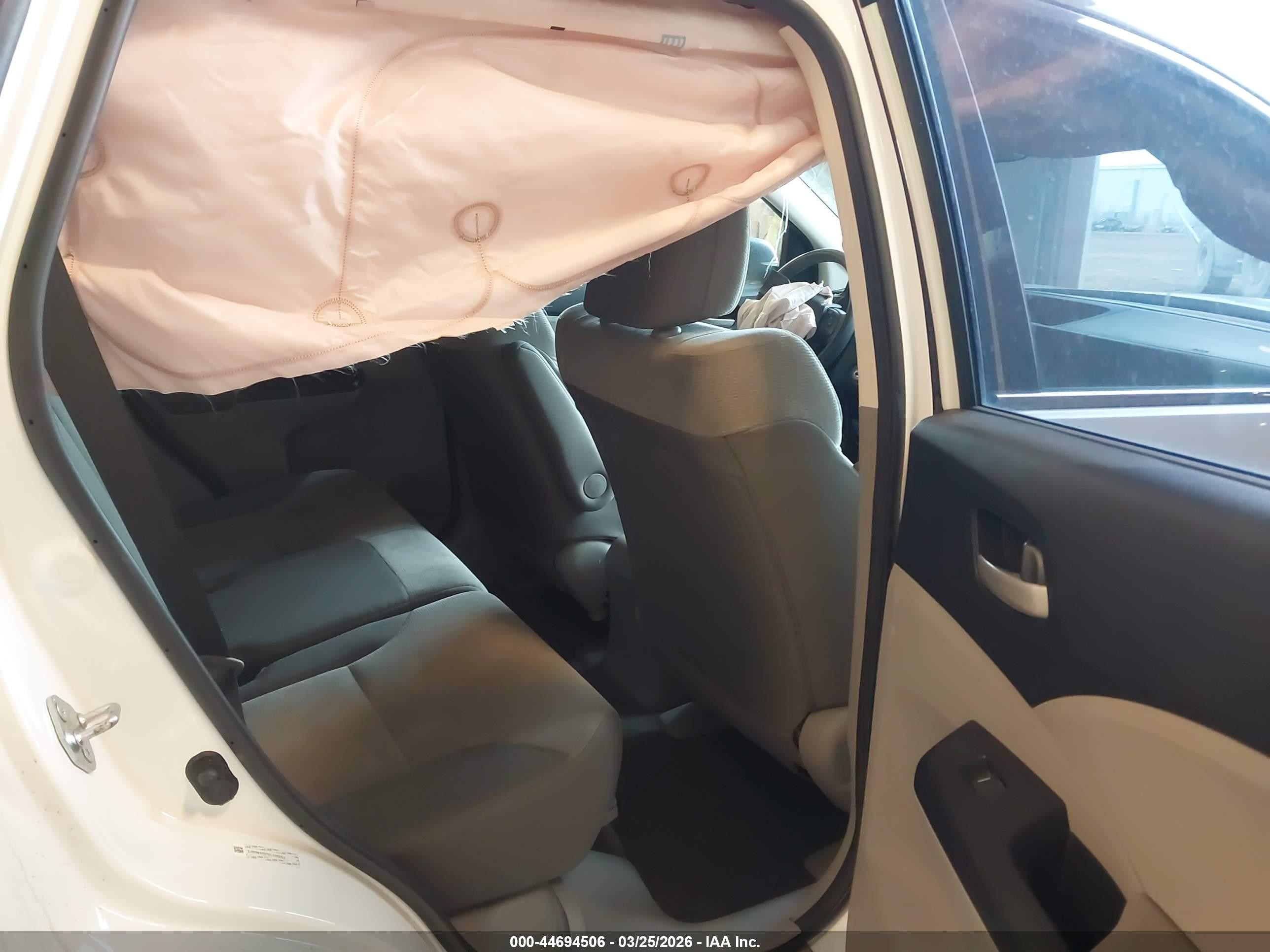 2013 Honda Cr-v Lx White vin: 5J6RM4H37DL035263
