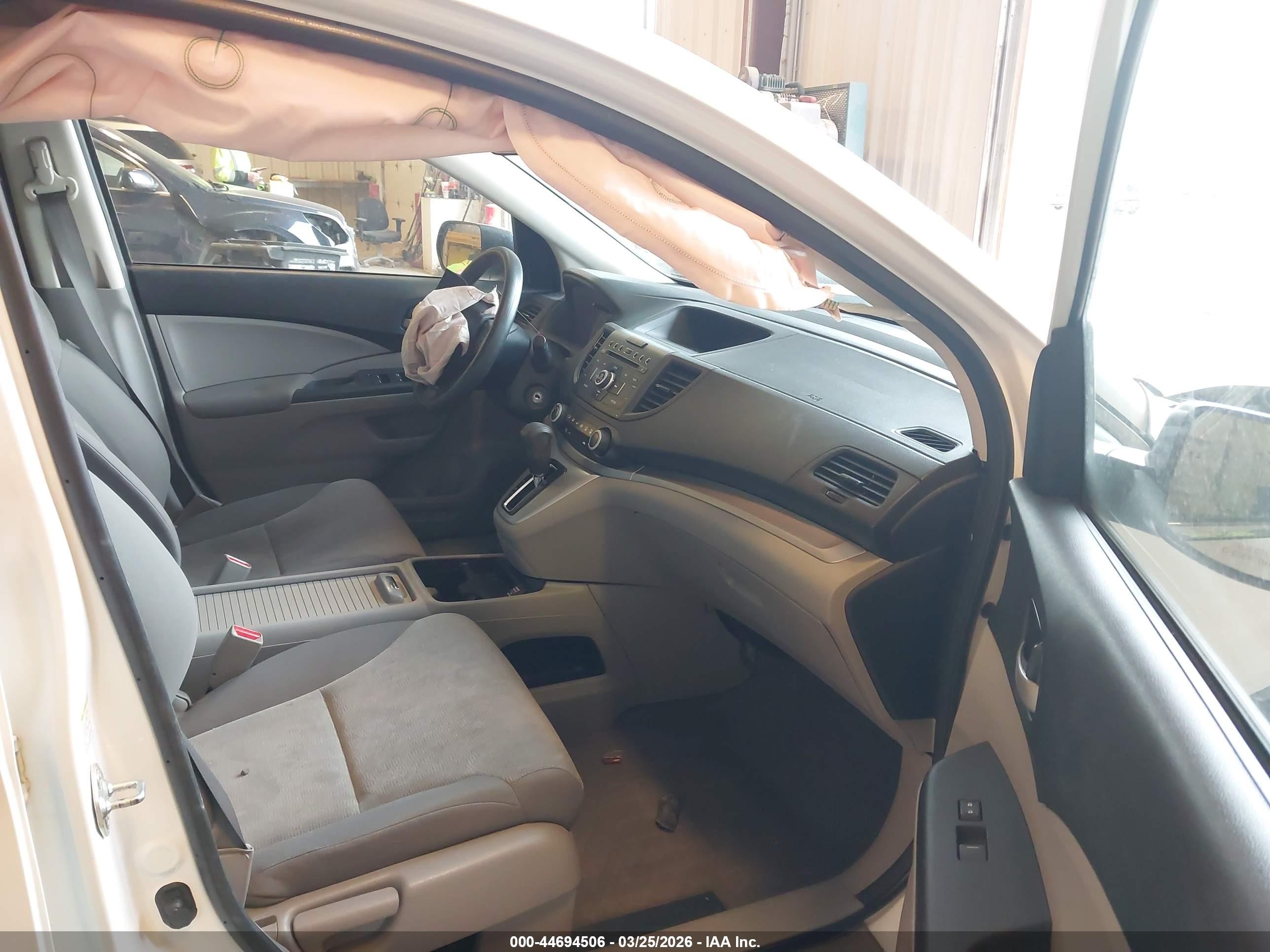 2013 Honda Cr-v Lx White vin: 5J6RM4H37DL035263