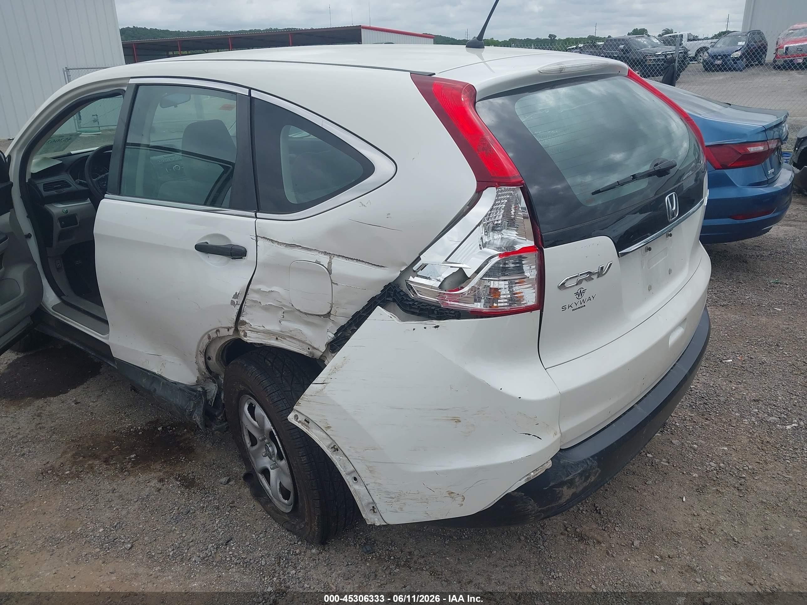 2013 Honda Cr-v Lx White vin: 5J6RM4H38DL058826