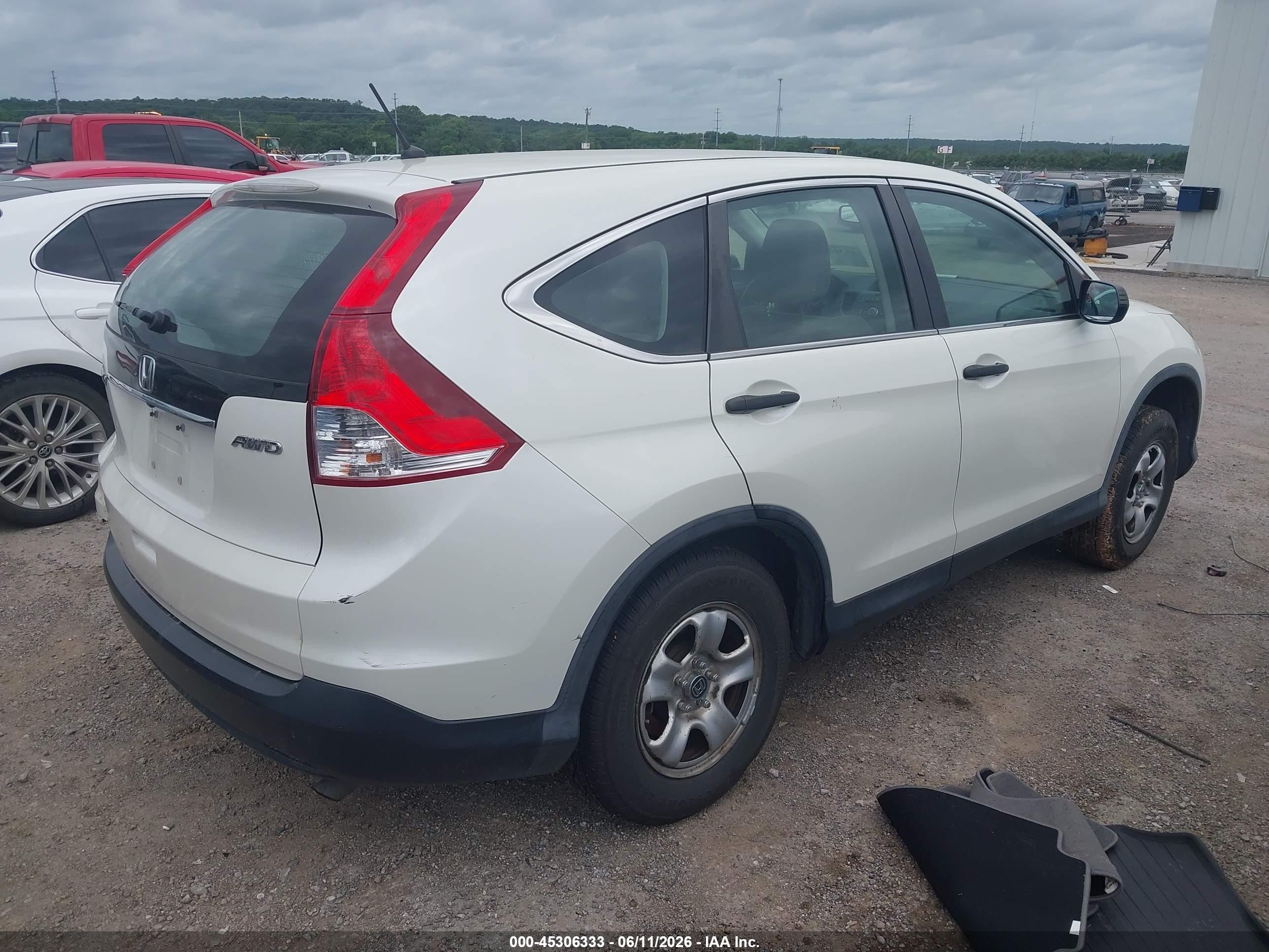 2013 Honda Cr-v Lx White vin: 5J6RM4H38DL058826