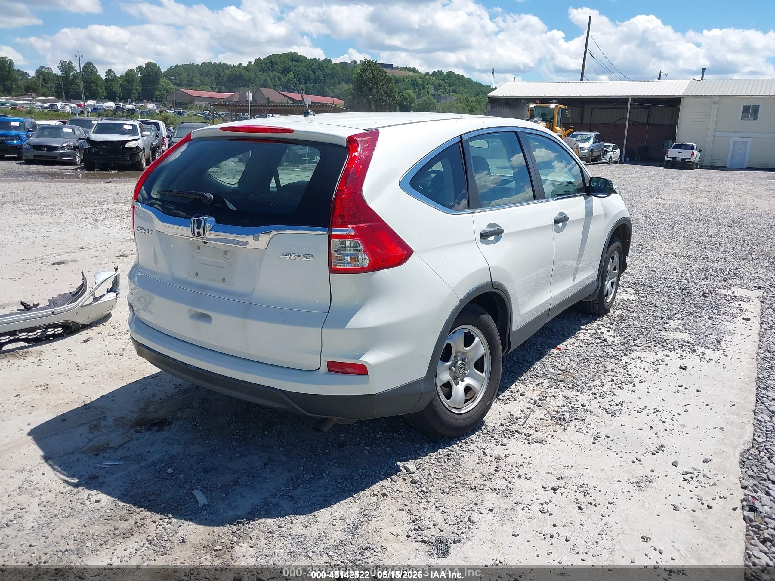 2015 Honda Cr-v Lx White vin: 5J6RM4H38FL010326