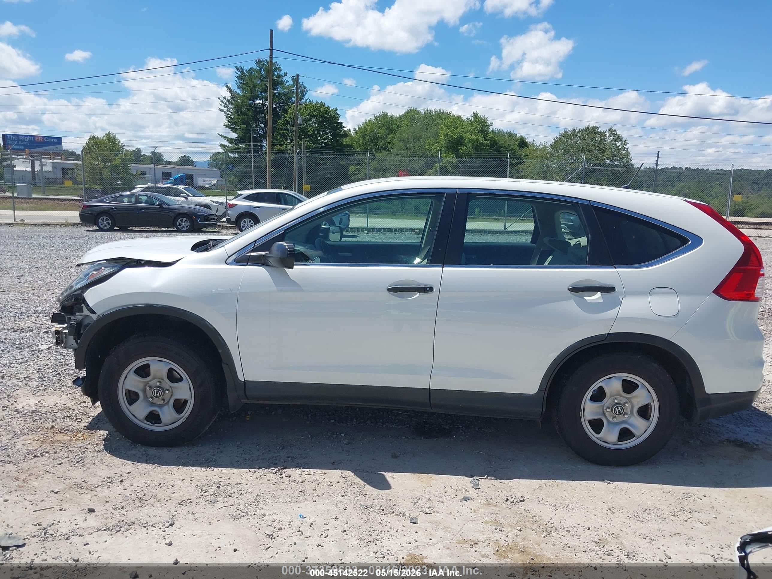 2015 Honda Cr-v Lx White vin: 5J6RM4H38FL010326