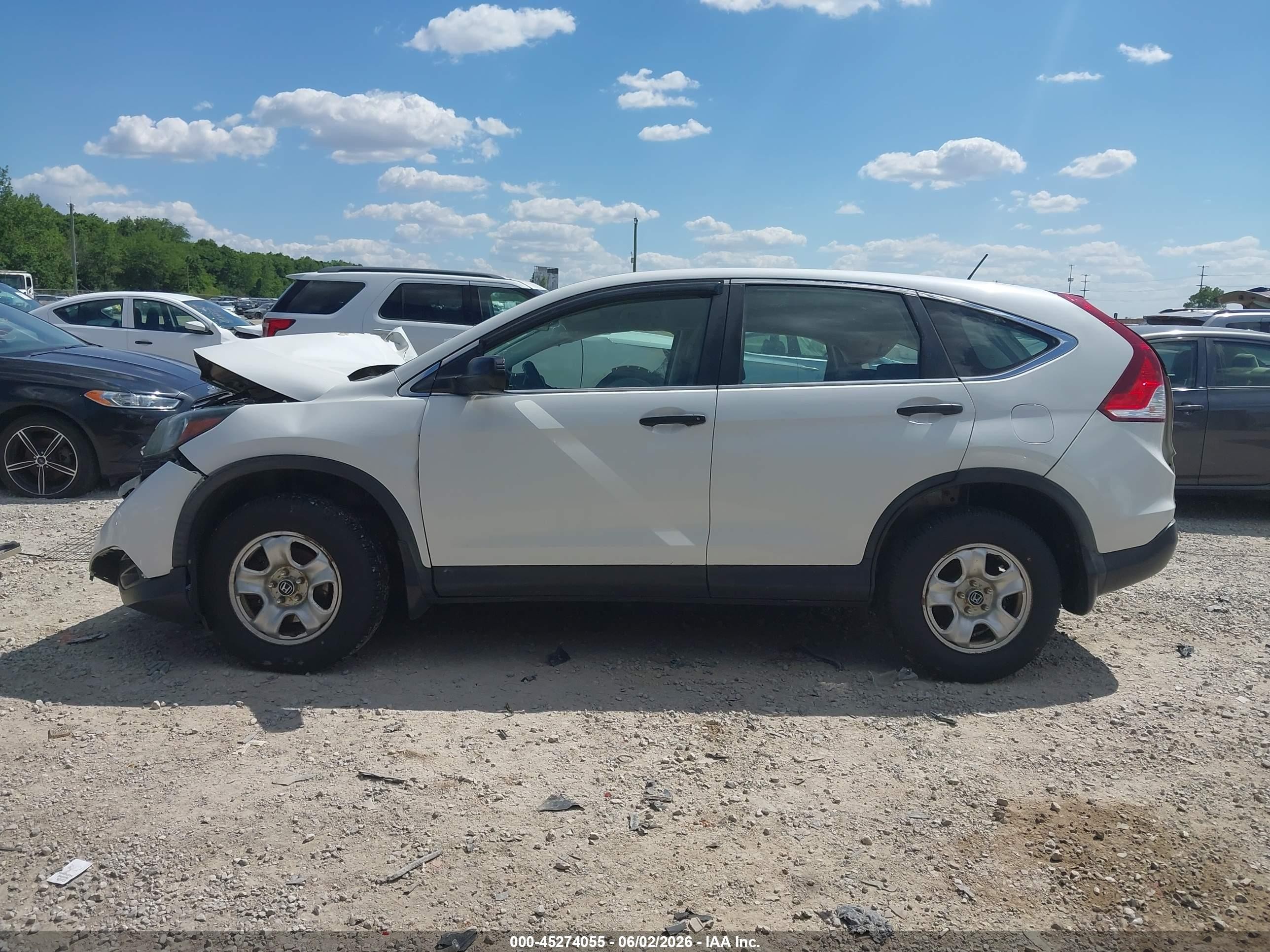 2013 Honda Cr-v Lx Белый vin: 5J6RM4H39DL045616
