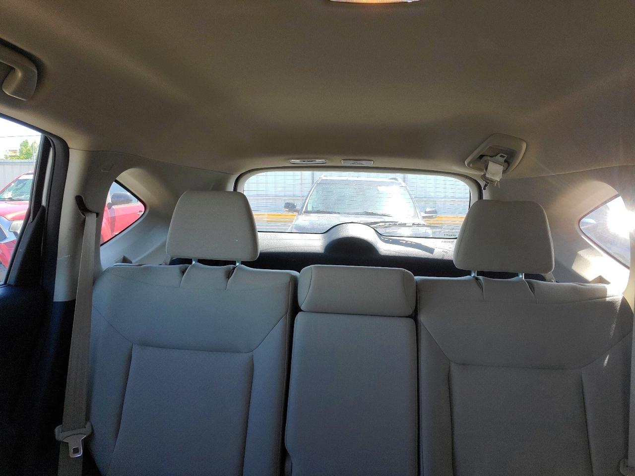 2015 Honda Cr-v Lx White vin: 5J6RM4H39FL108703