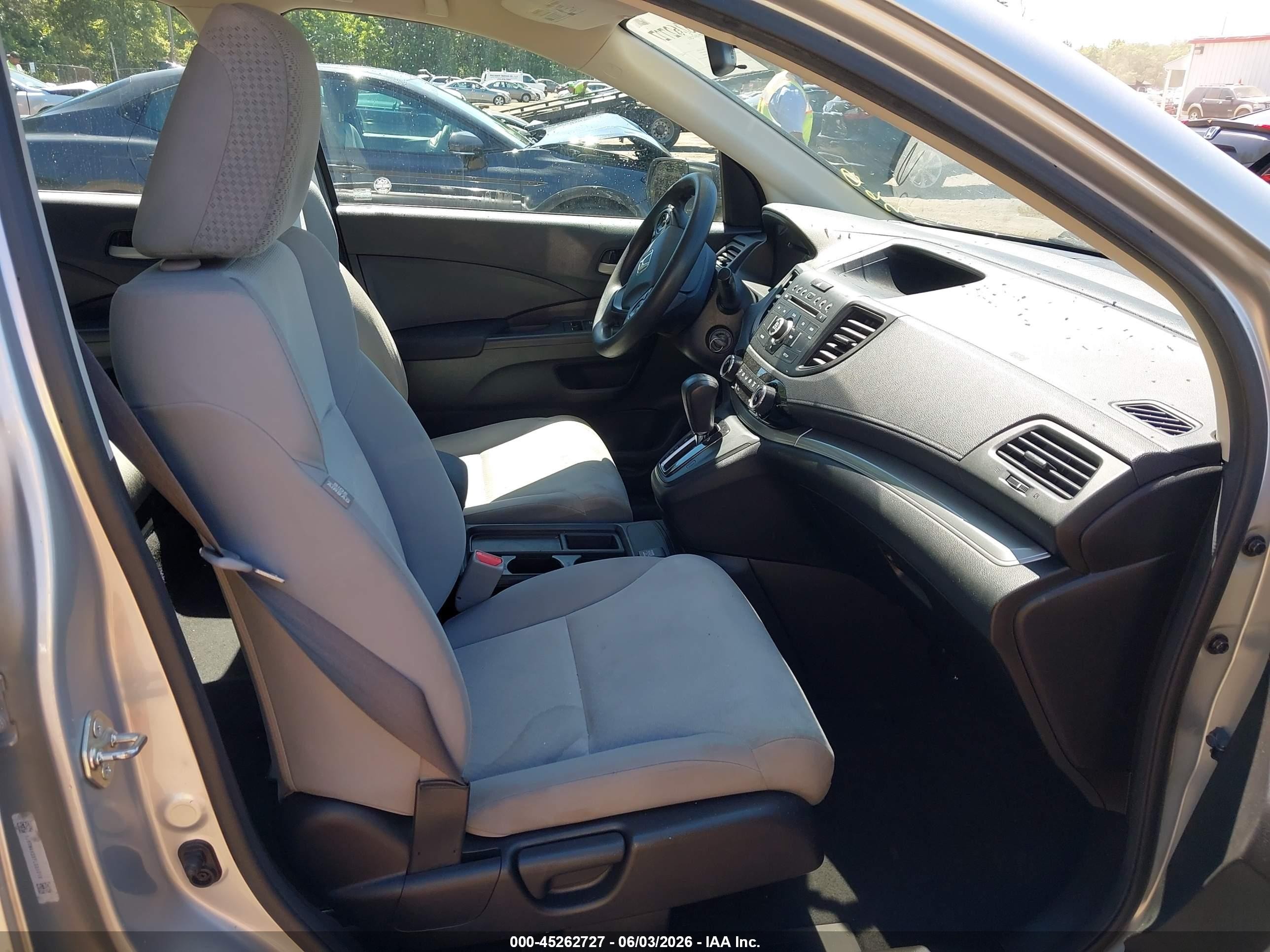 2015 Honda Cr-v Lx Silver vin: 5J6RM4H3XFL021019
