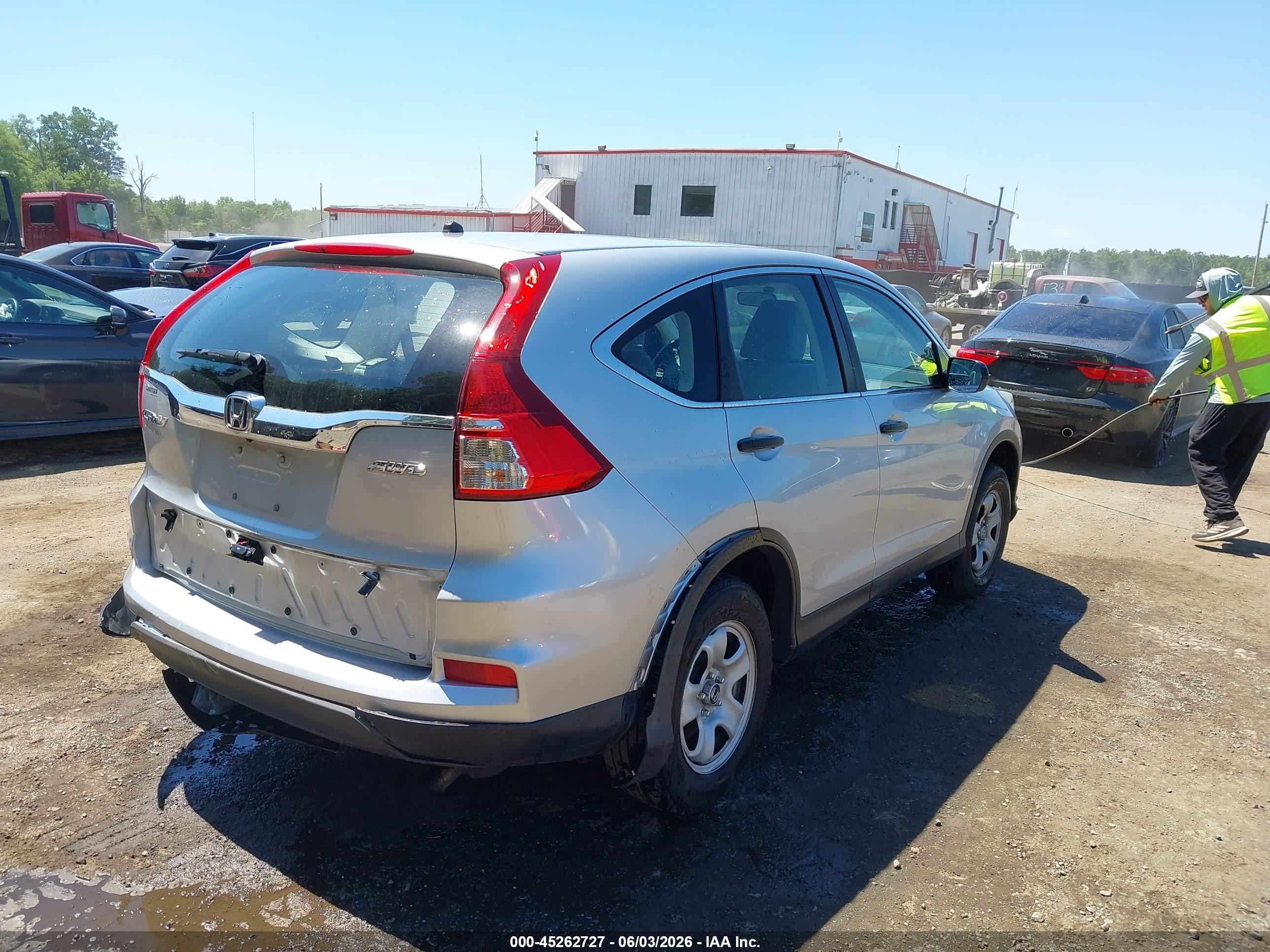 2015 Honda Cr-v Lx Silver vin: 5J6RM4H3XFL021019