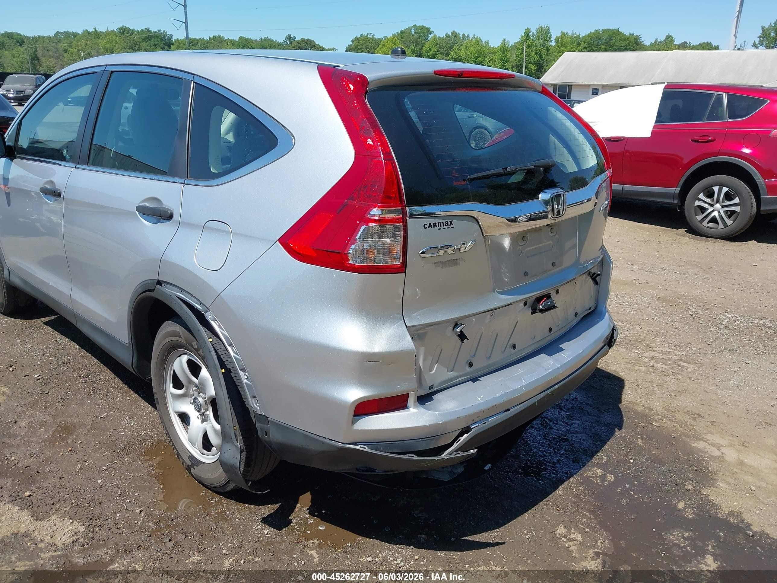 2015 Honda Cr-v Lx Silver vin: 5J6RM4H3XFL021019