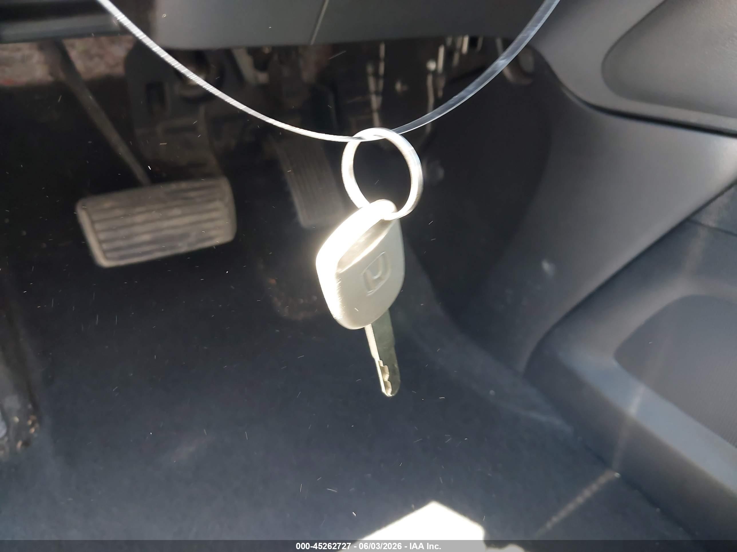 2015 Honda Cr-v Lx Silver vin: 5J6RM4H3XFL021019